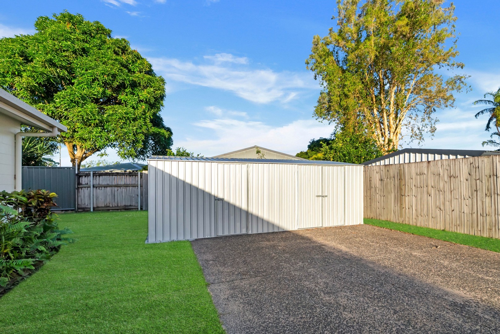 4-bedroom unit at 30 LEEUWIN CRESCENT, Bentley Park QLD 4869, Cairns, Queensland