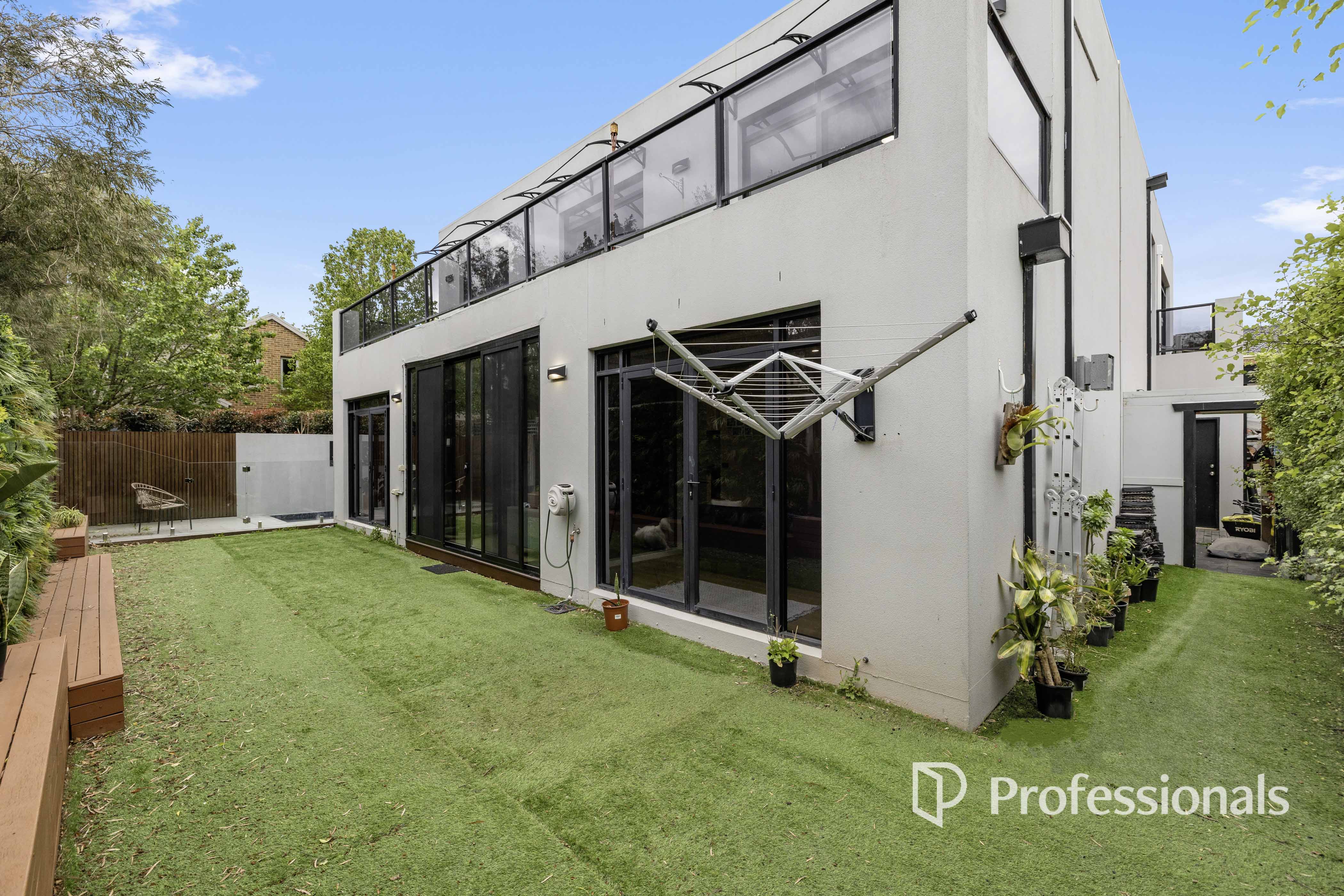 5-bedroom house at 10 Mulsanne Lane, Bentleigh East, VIC 3165, Glen Eira, Victoria