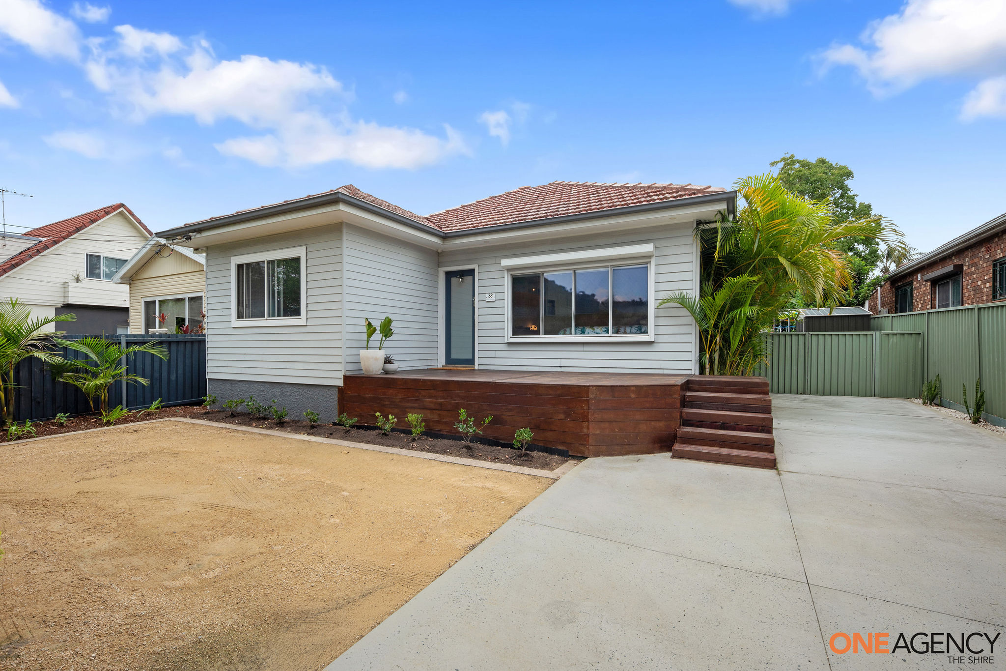 38 Captain Cook Drive, Caringbah, NSW 2229 - Image 1