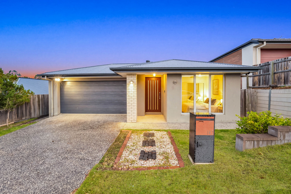 142 WOODLINE DRIVE, Spring Mountain QLD 4300 - Image 1