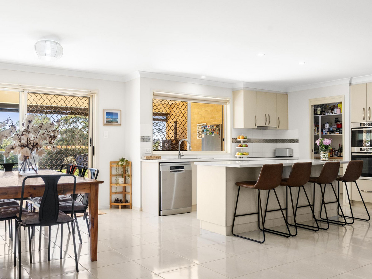 3 FRONTIER COURT, Gowrie Junction QLD 4352 - Image 6
