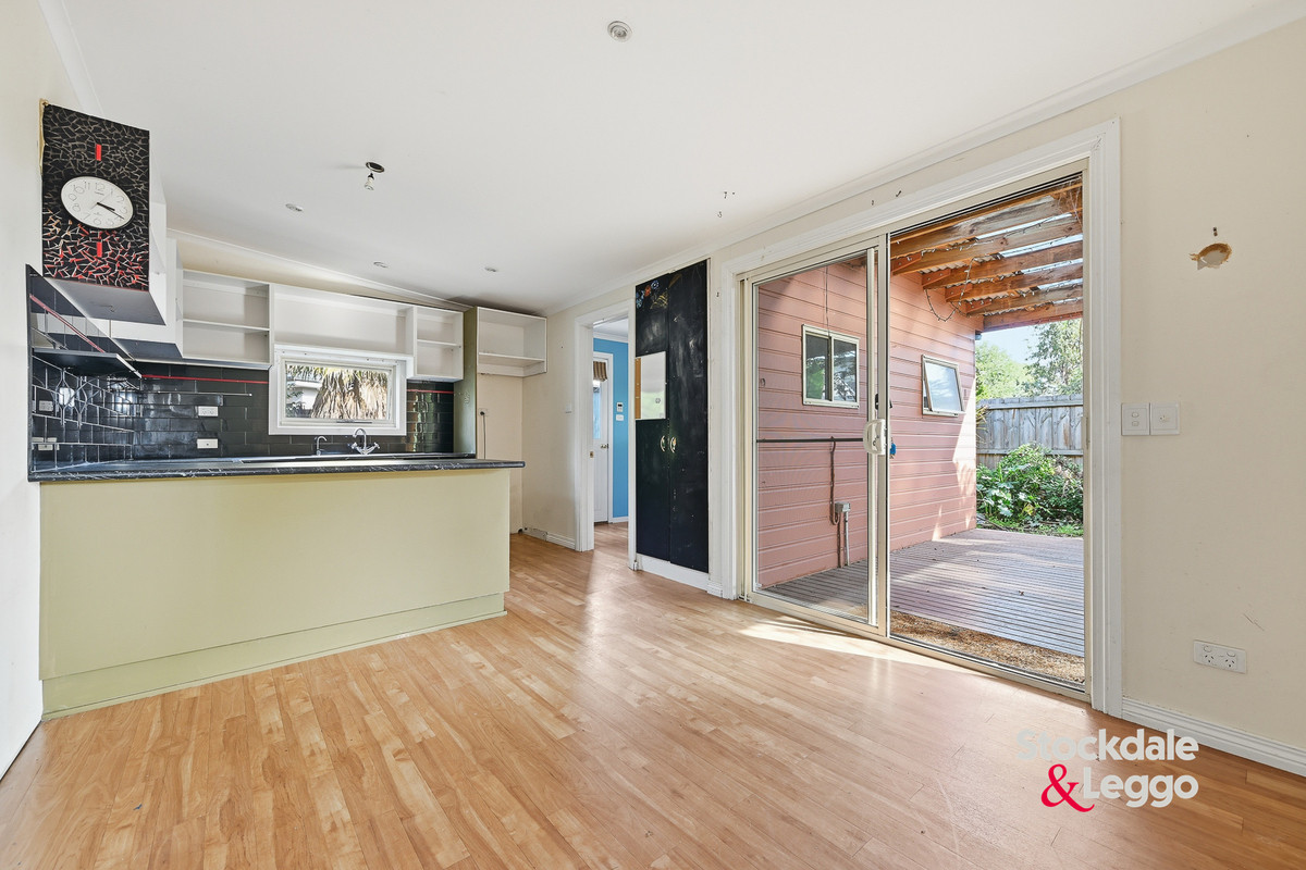 13 Wonthaggi Road, Inverloch, Vic, 3996 - Image 2