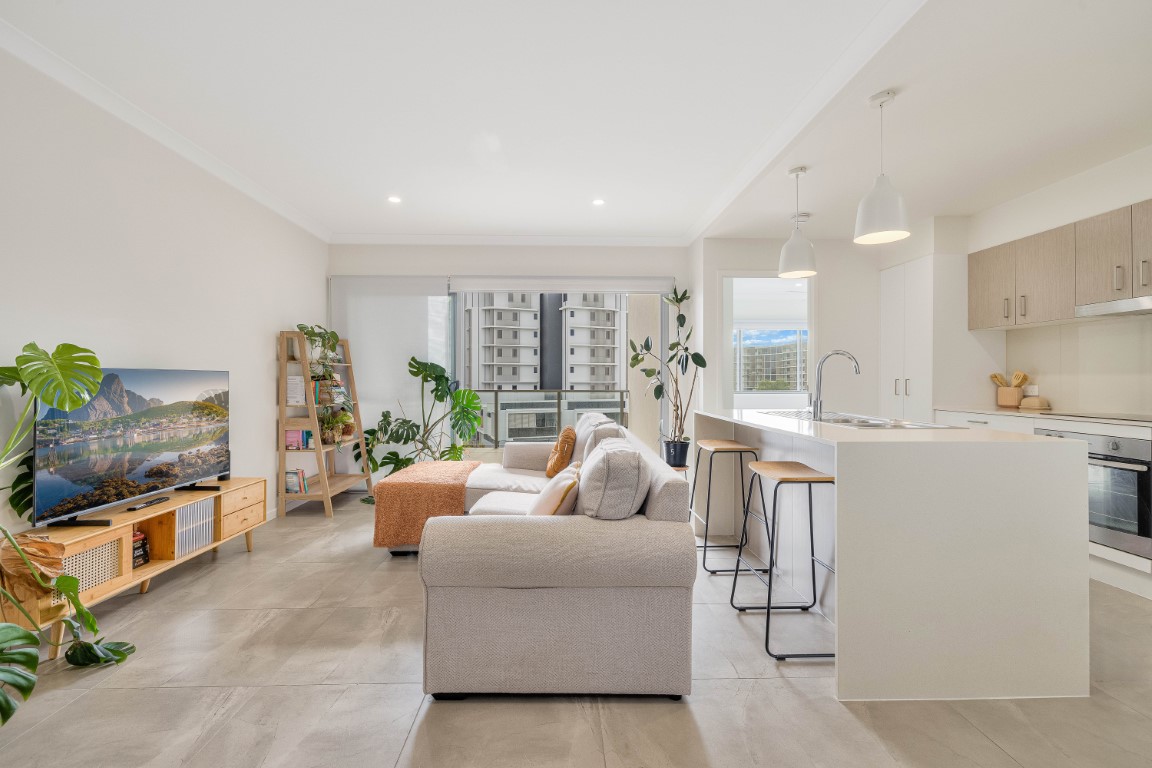 23/5 Affinity Place, Birtinya, Qld, 4575 - Image 1