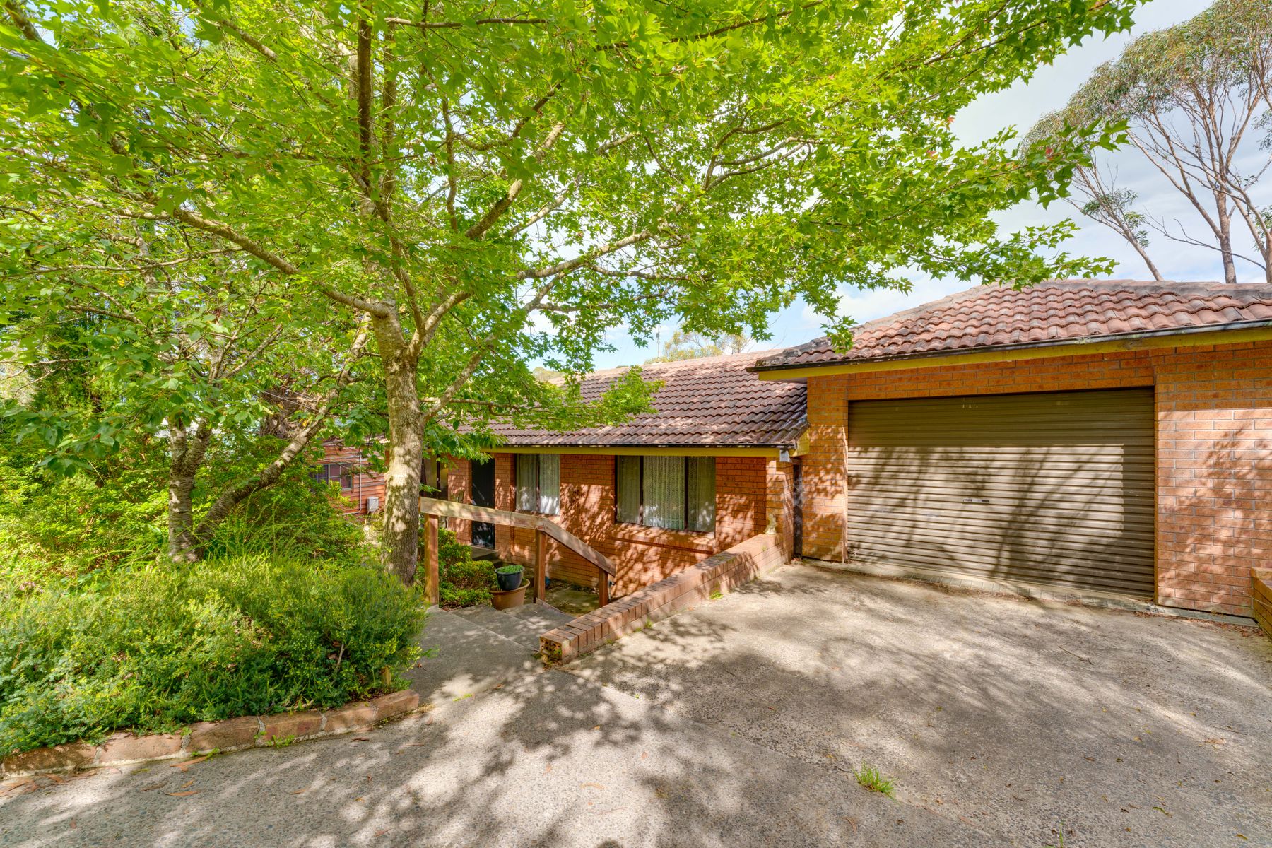 34 FIRST AVENUE, Katoomba NSW 2780 - Image 1