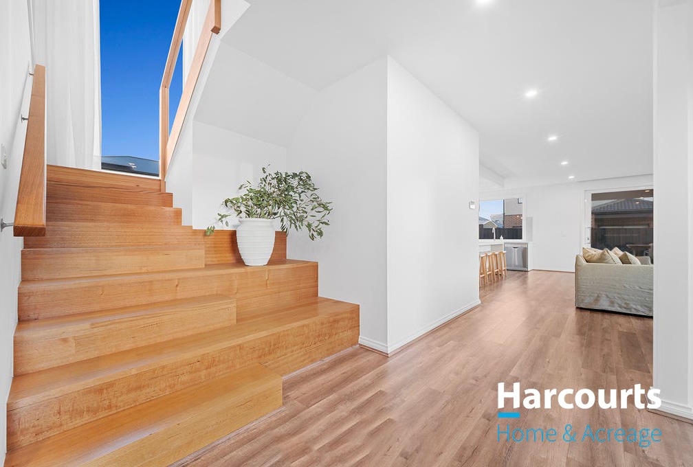 5-bedroom house at 26 Watergardens Cct, Lyndhurst, Vic, 3975, Casey, Victoria