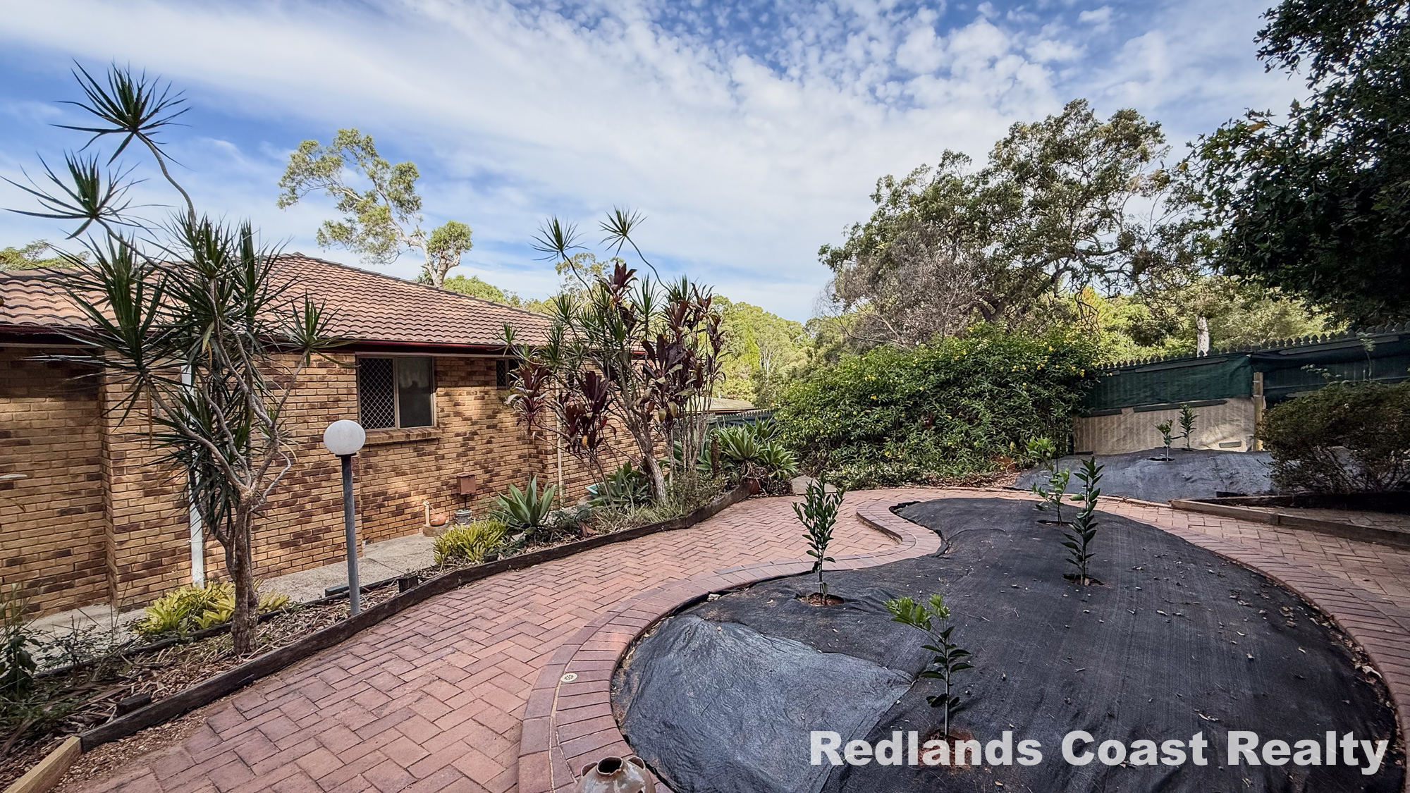 24 Wyena Avenue, Lamb Island, QLD 4184 - Image 3