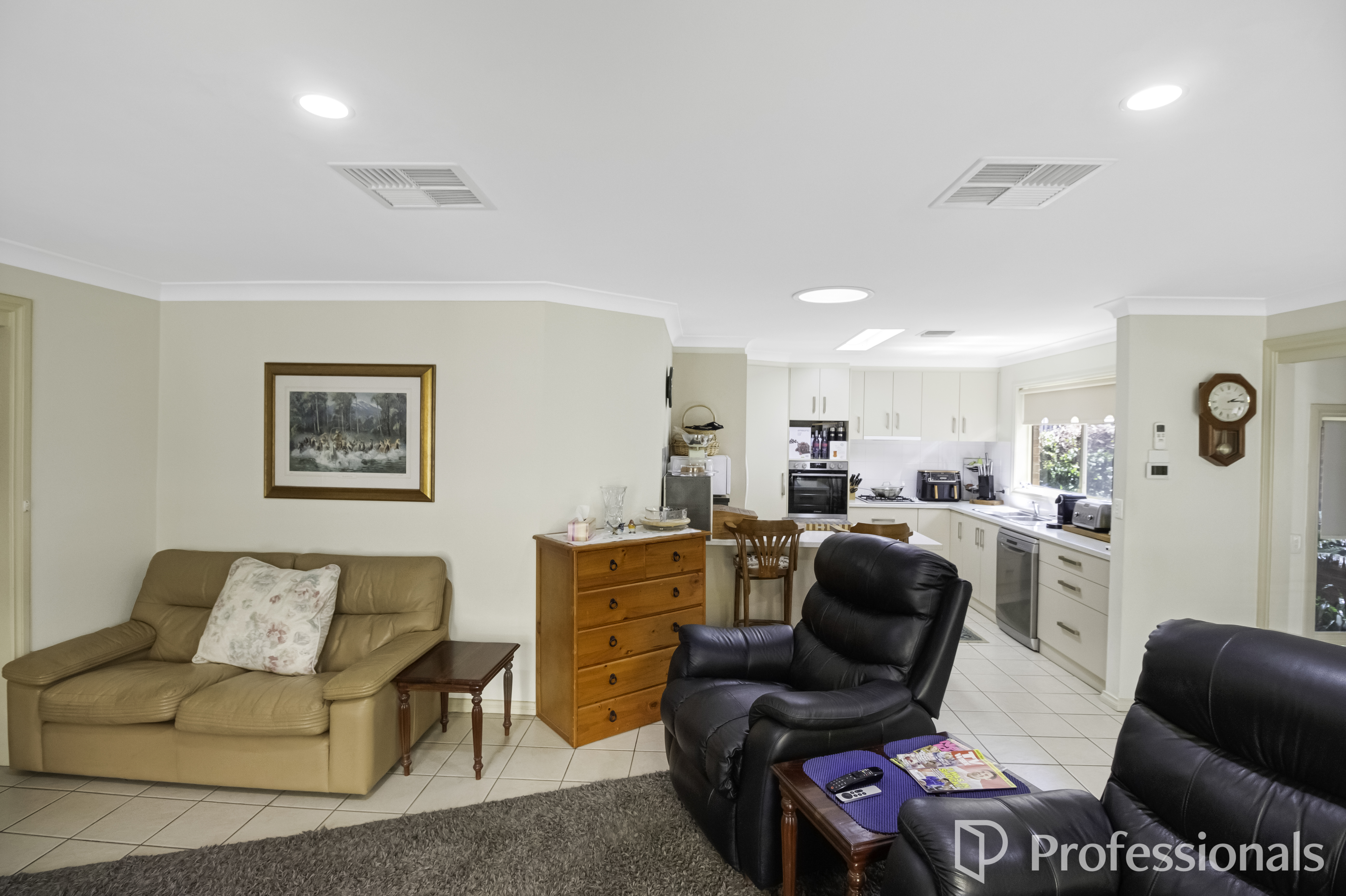 4-bedroom house at 2 Glenvale Place, Bourkelands, NSW 2650, Wagga Wagga, New South Wales
