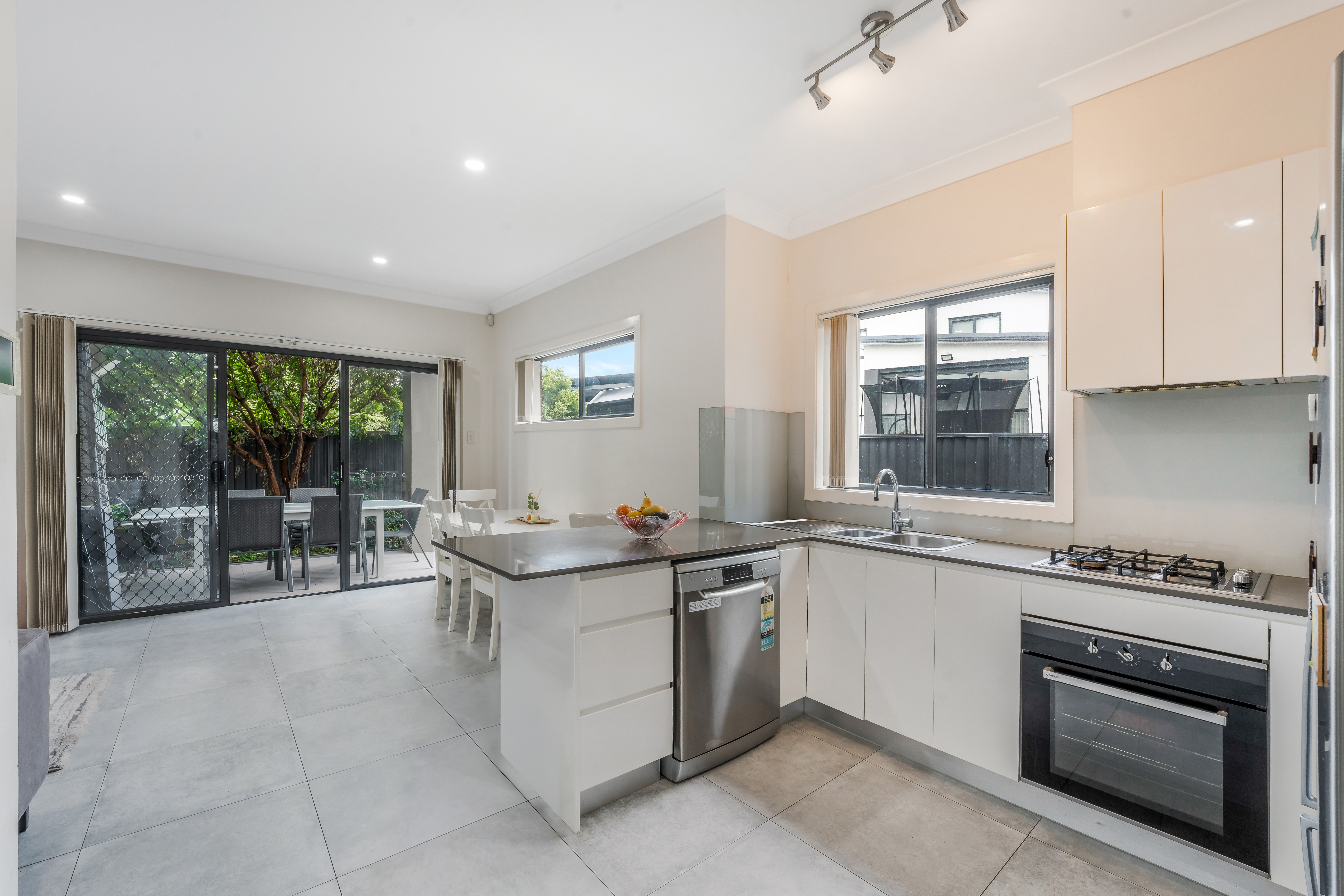 4/66 Passefield Street, Liverpool, NSW 2170 - Image 8