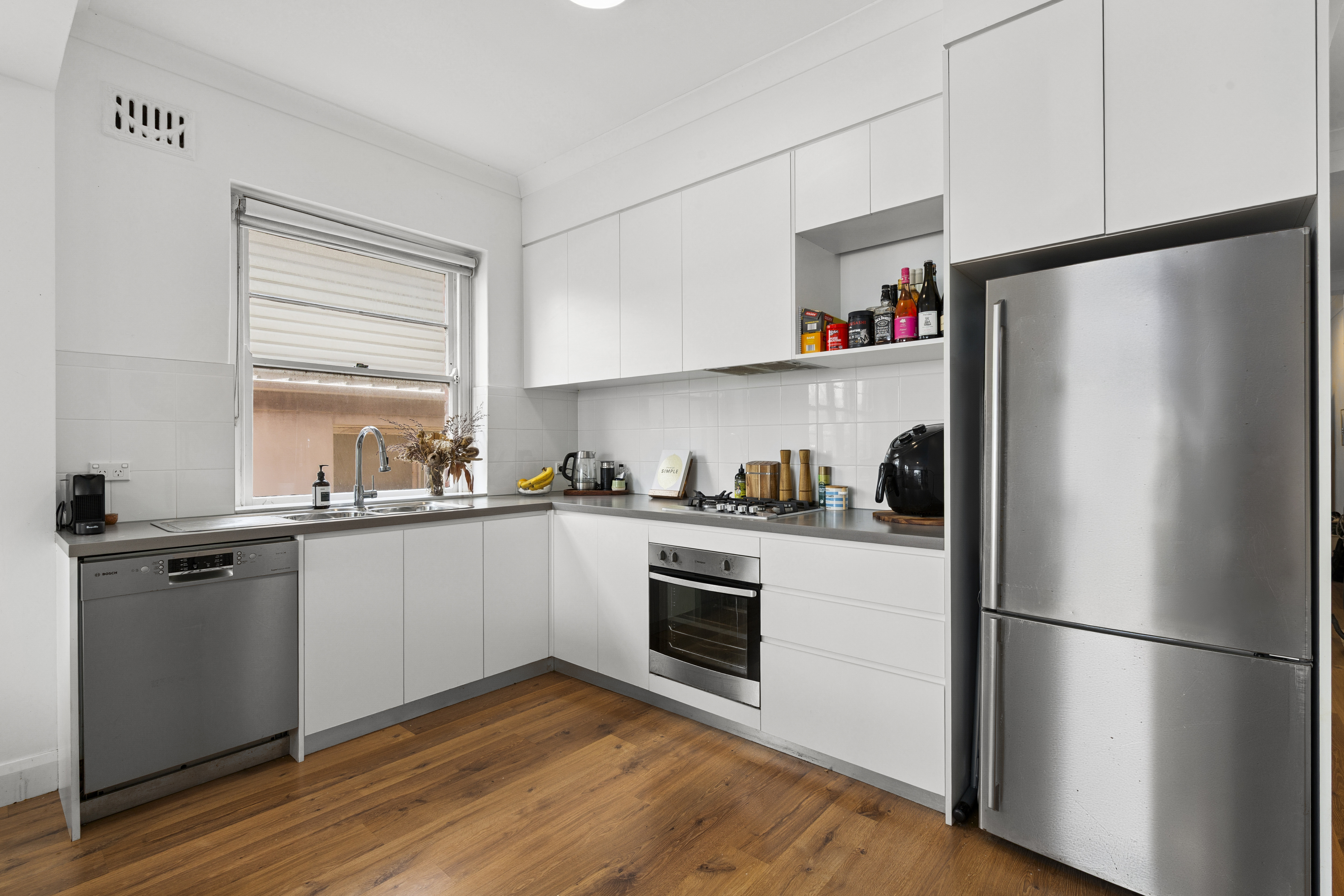 2 26 FLETCHER STREET, BONDI NSW 2026 - Image 6