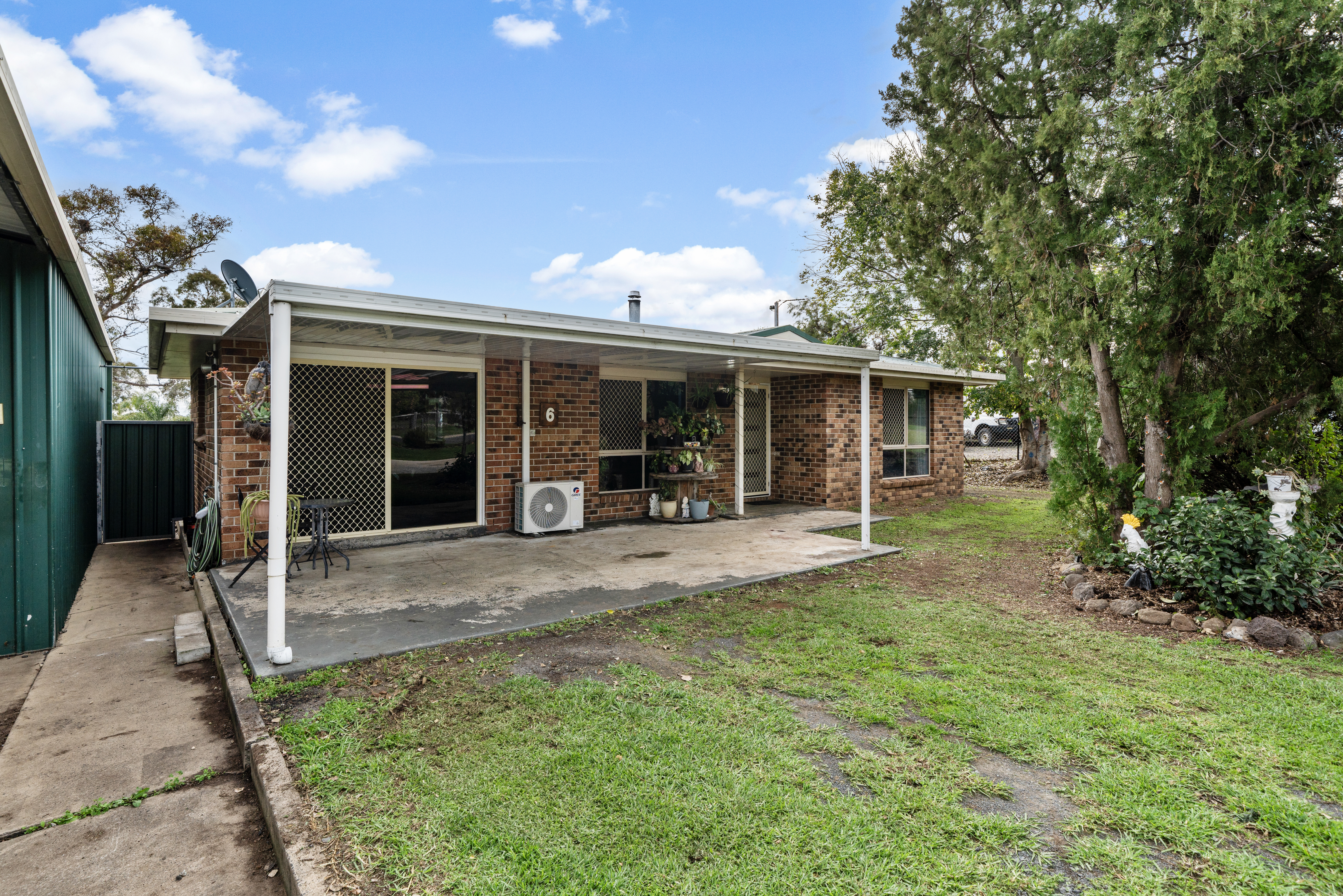 4-bedroom house at 6 Catherine Crescent, Kingsthorpe QLD 4400, Toowoomba, Queensland
