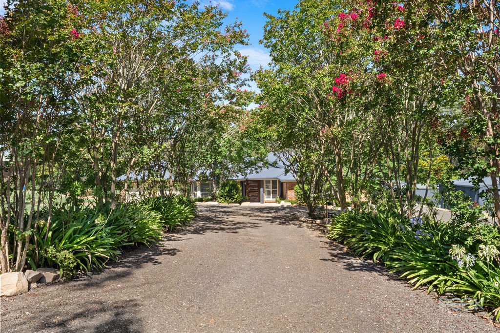 6-bedroom house at 20 Black Swan Place, Yarramundi, NSW 2753, Hawkesbury, New South Wales