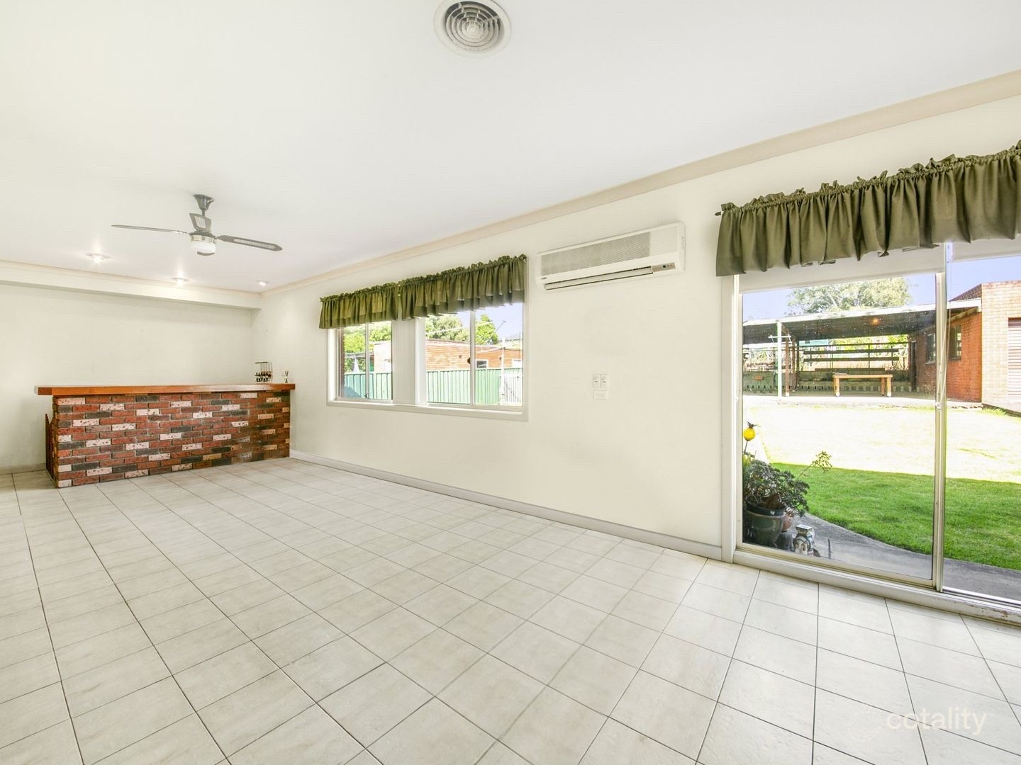 64 TARGO ROAD, Girraween NSW 2145 - Image 4