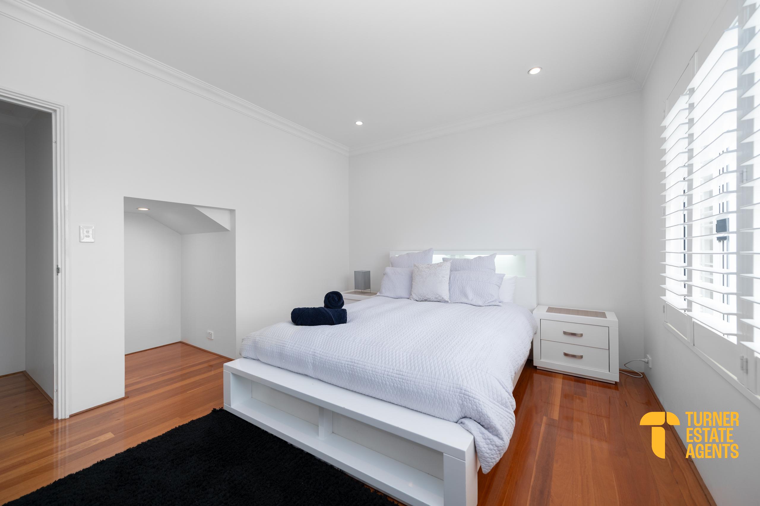 5-bedroom house at 14 Penzance Terrace, Mindarie, WA 6030, Wanneroo, Western Australia