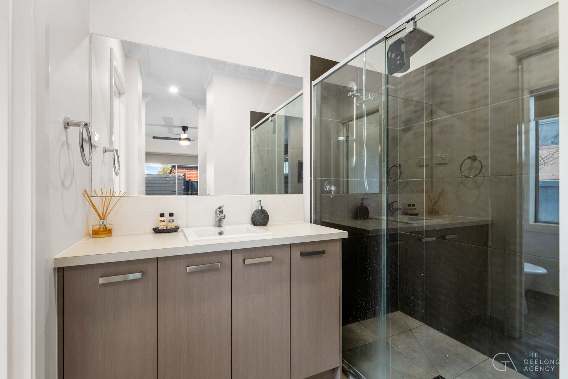 22 Concorde Street, Mount Duneed, VIC 3217 - Image 9