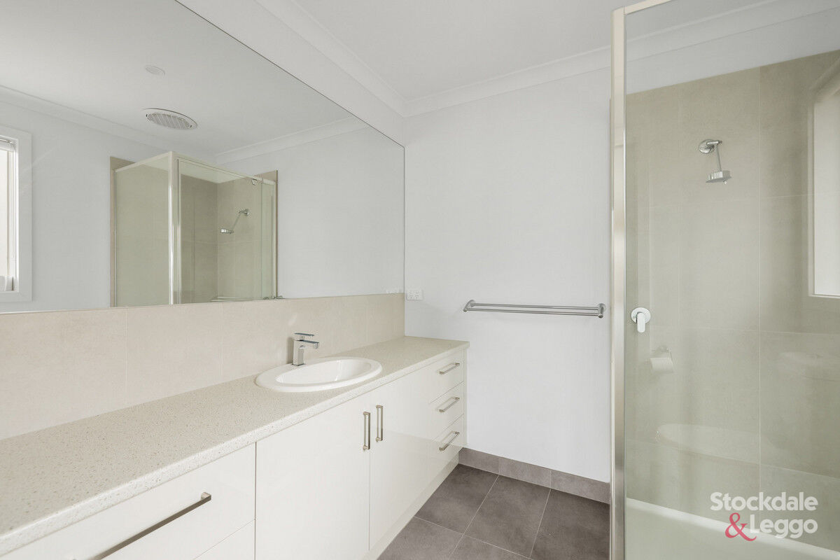 43 Seagrove Way, Cowes, VIC 3922 - Image 6