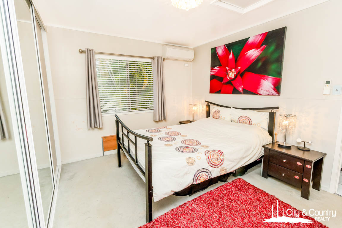 21 Moore Crescent, Mornington QLD 4825 - Image 10