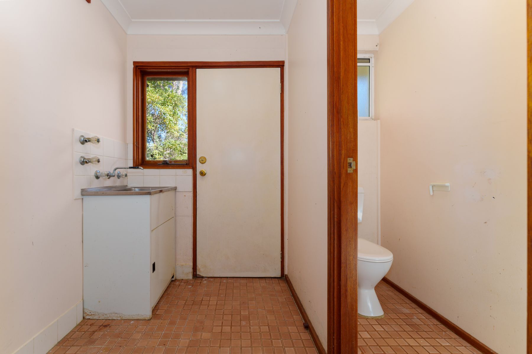 37 WESTBOURNE AVENUE, Wentworth Falls NSW 2782 - Image 10