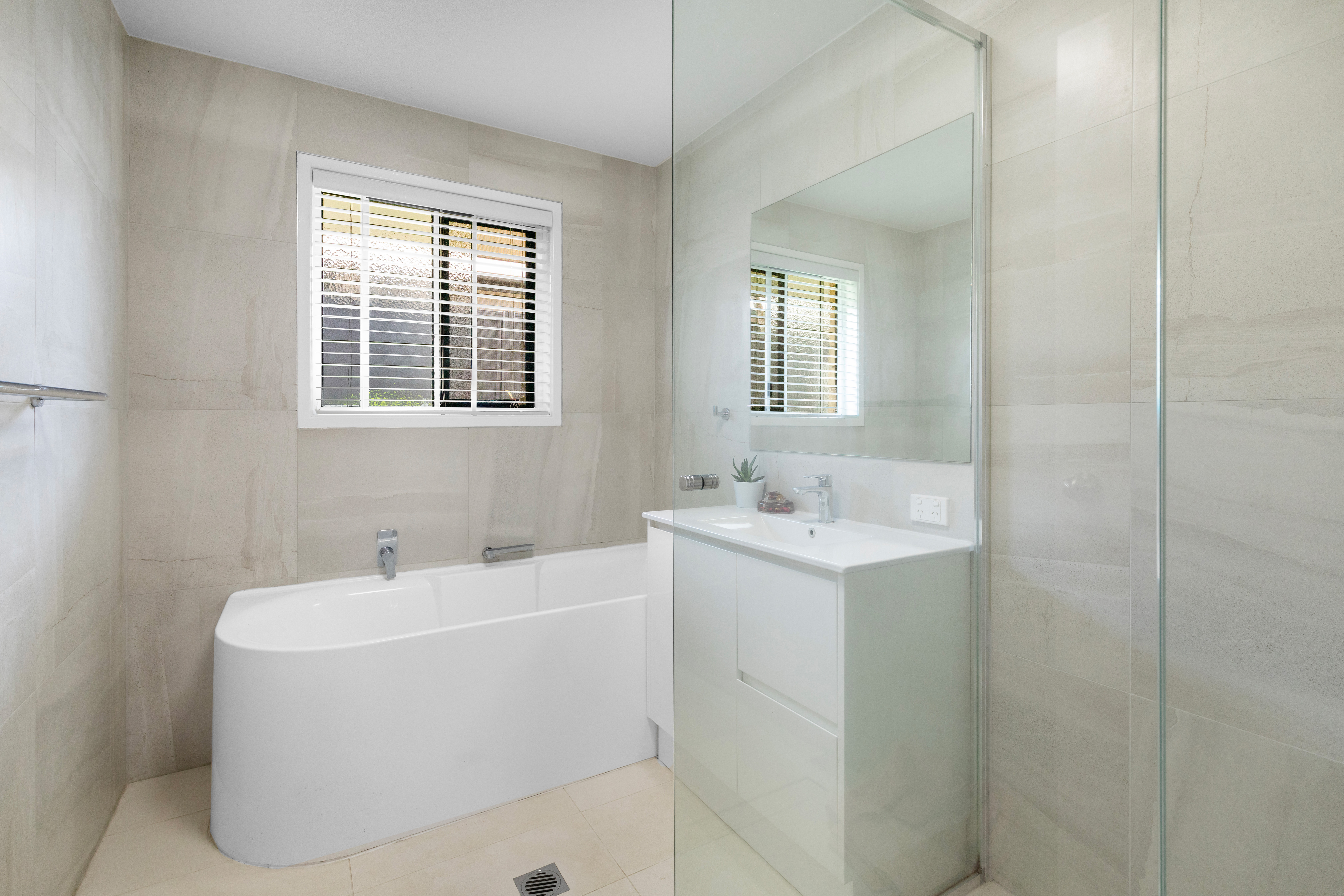 1 Corella Court, Tewantin, QLD 4565 - Image 7