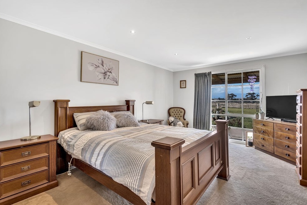4-bedroom house at 268 Doolins Road, Darraweit Guim, VIC 3756, Macedon Ranges, Victoria