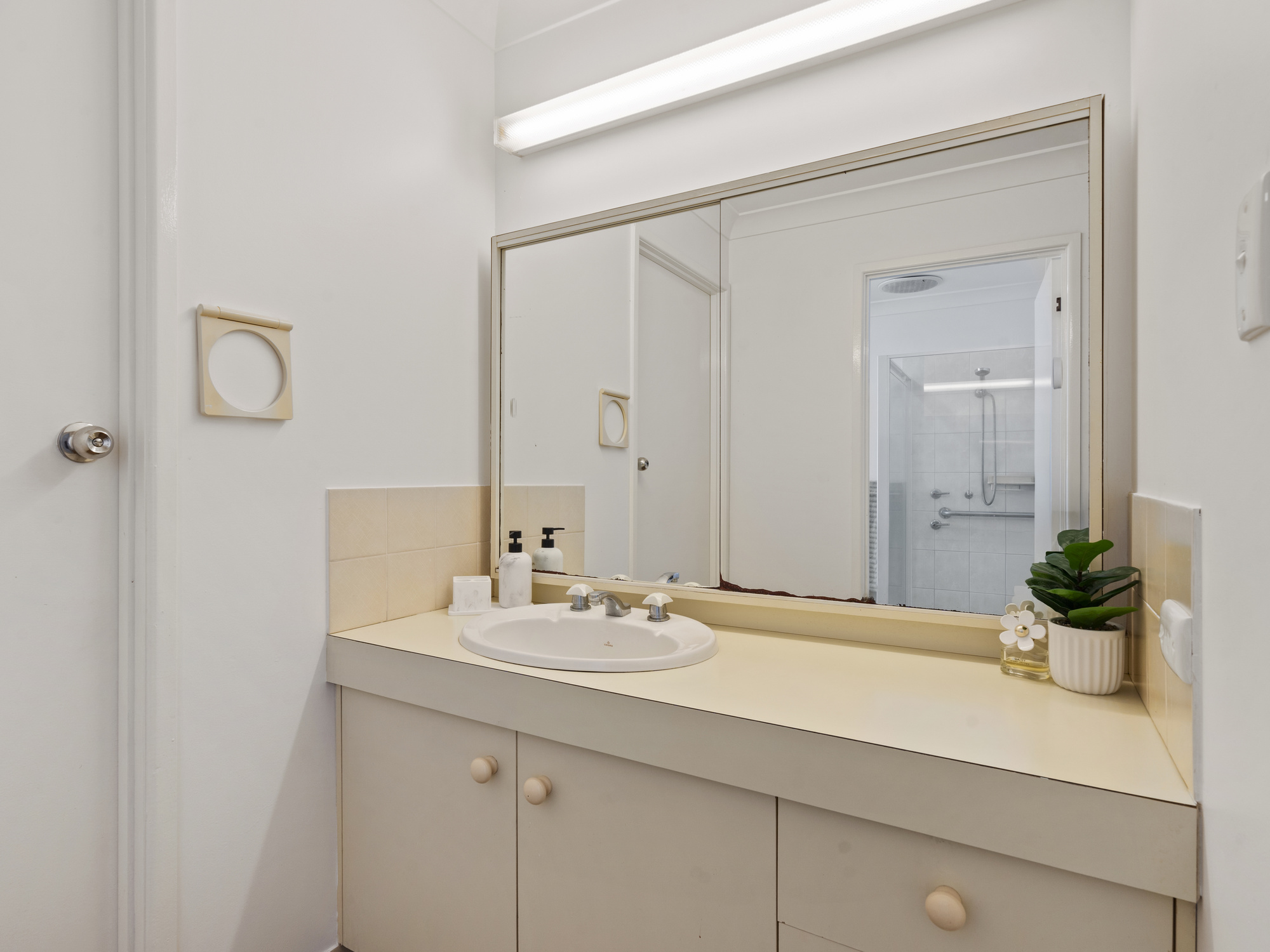 9 Oakland Parade, Banora Point, NSW 2486 - Image 10