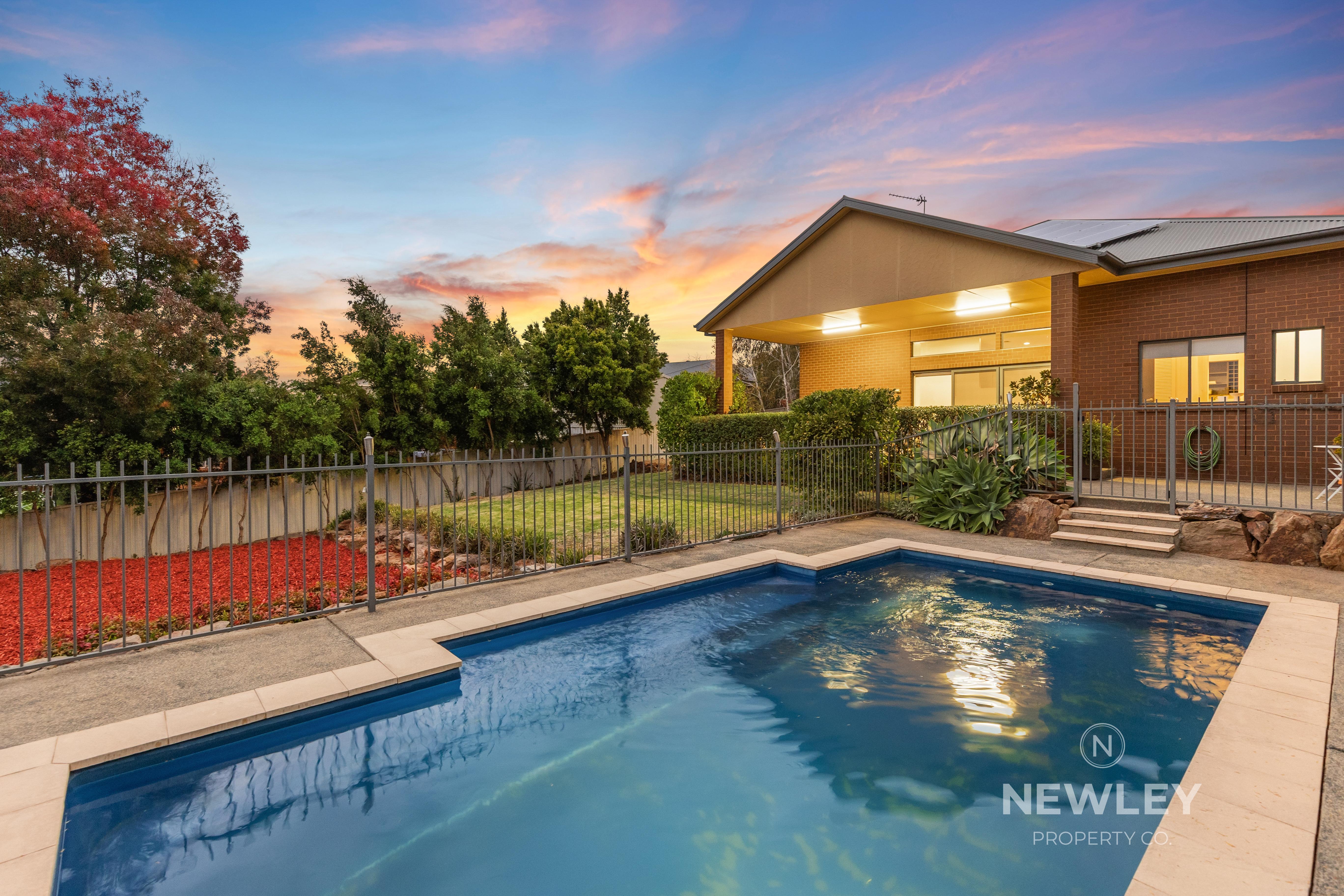 5-bedroom house at 11 Clifton Street, Bourkelands, NSW 2650, Wagga Wagga, New South Wales