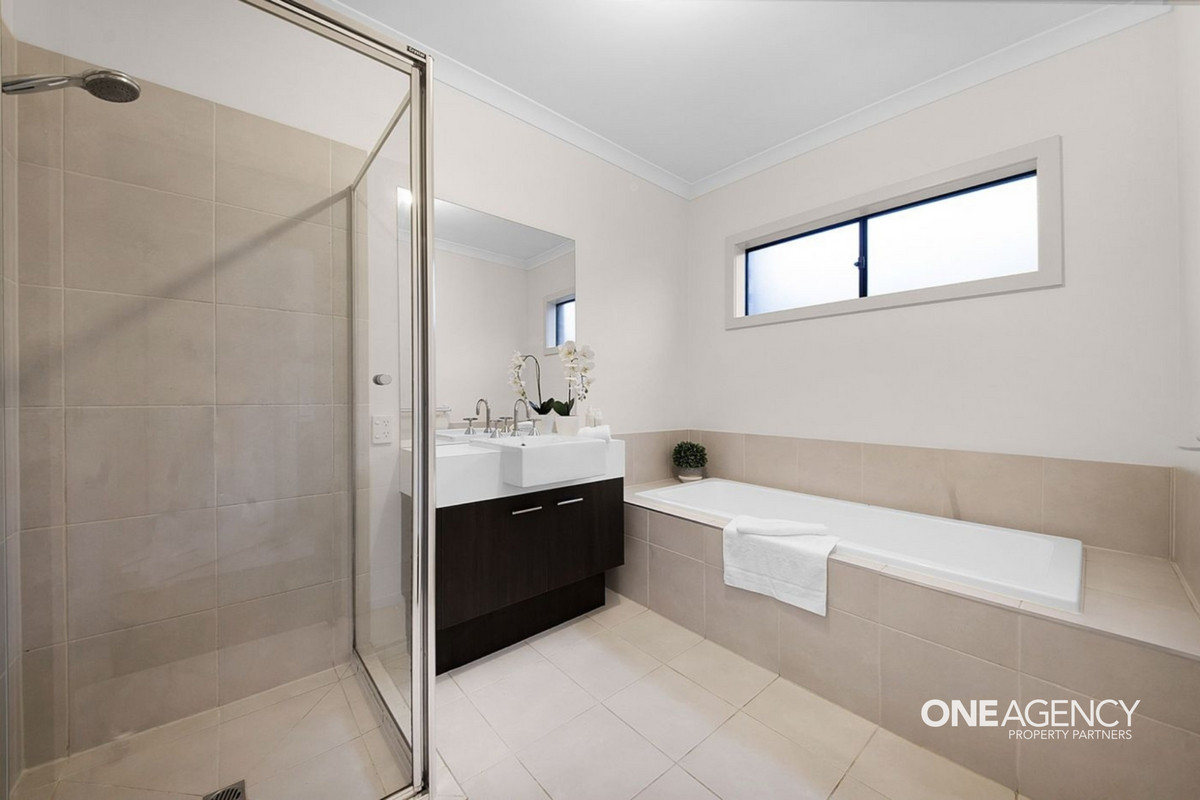 3-bedroom house at 19 Baltic Circuit, Point Cook, VIC 3030, Wyndham, Victoria