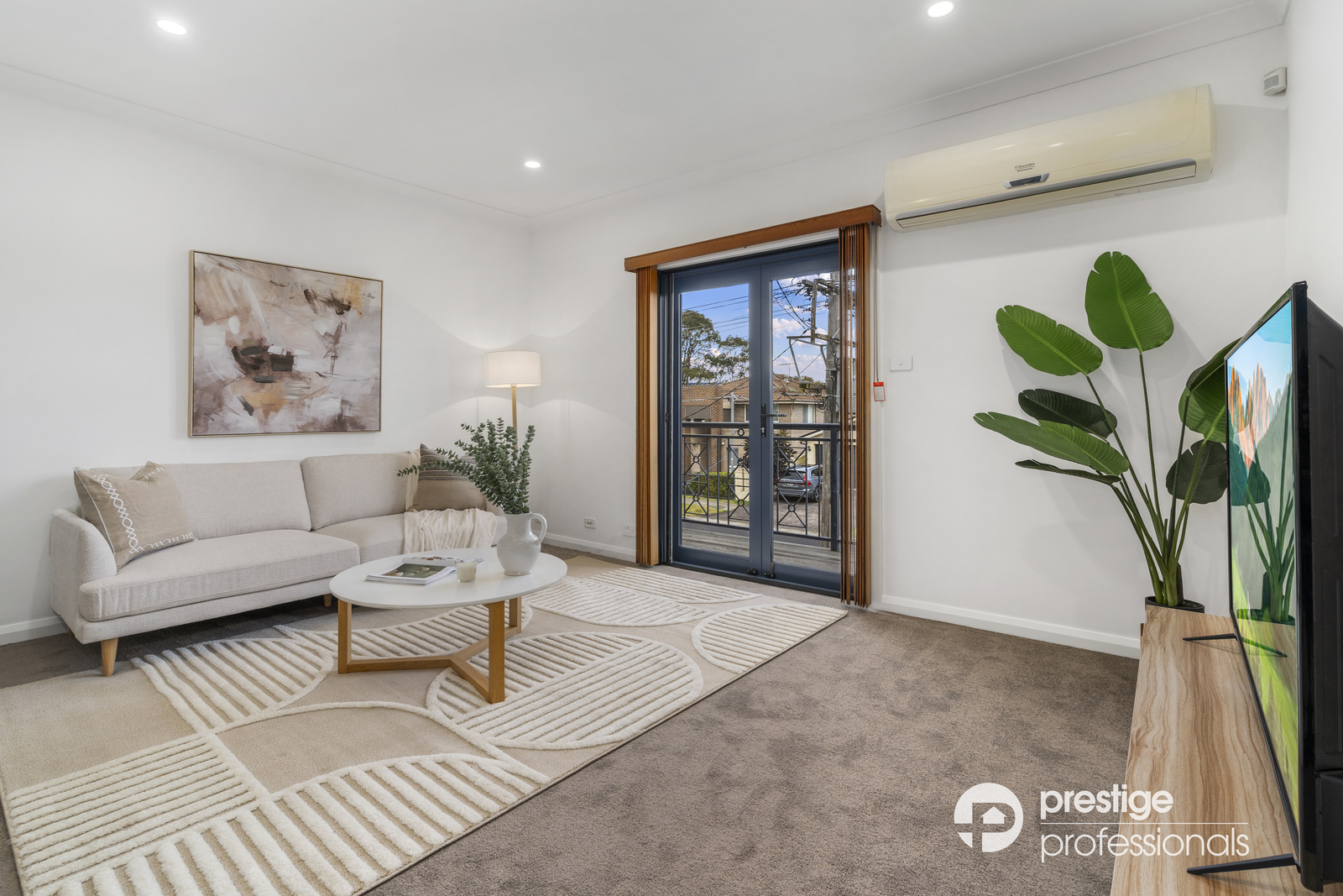 3-bedroom unit at 47B Miri Crescent, Holsworthy, NSW 2173, , New South Wales