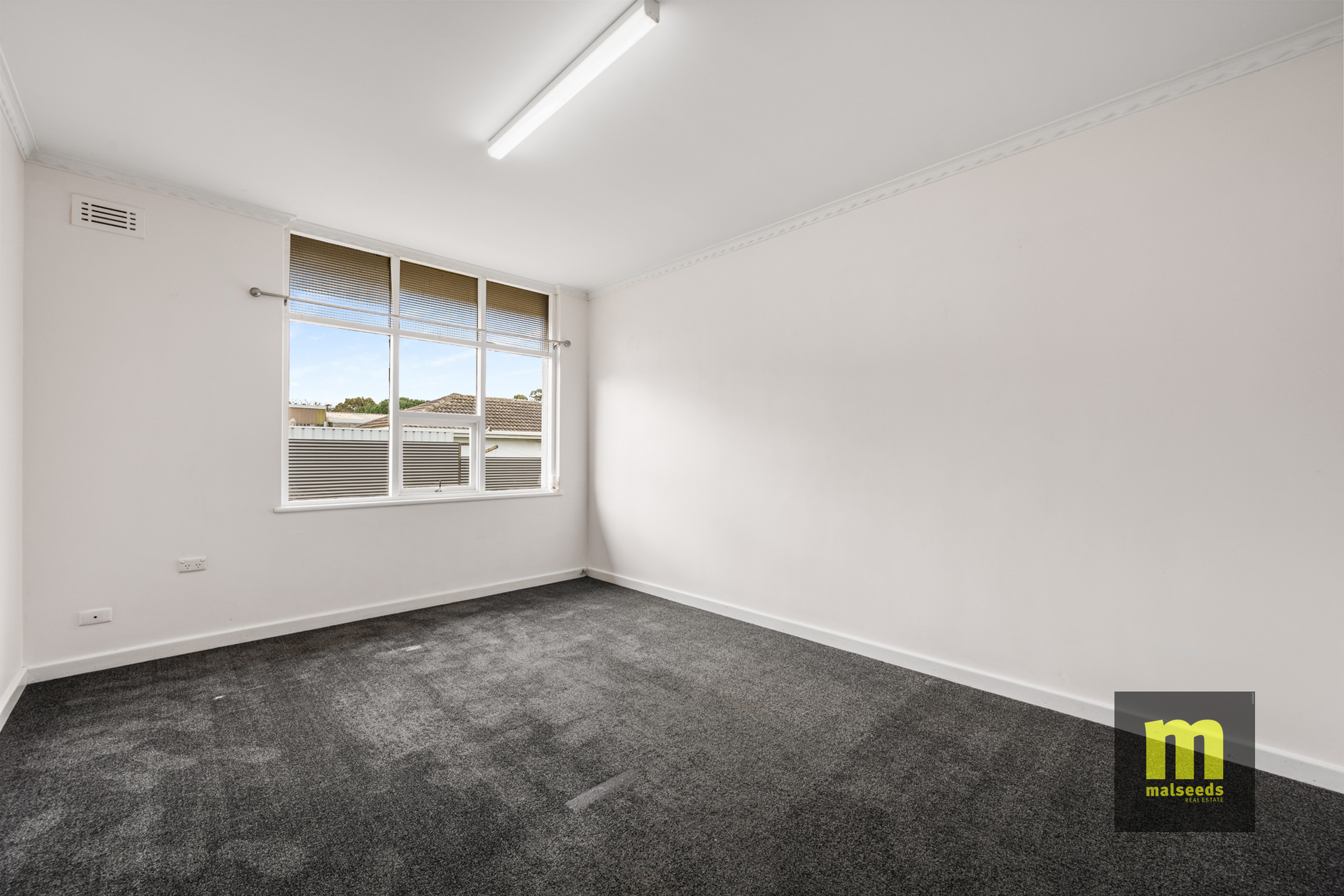 2-bedroom unit at 5/9 Francis Street, Mount Gambier, SA 5290, Mount Gambier, South Australia
