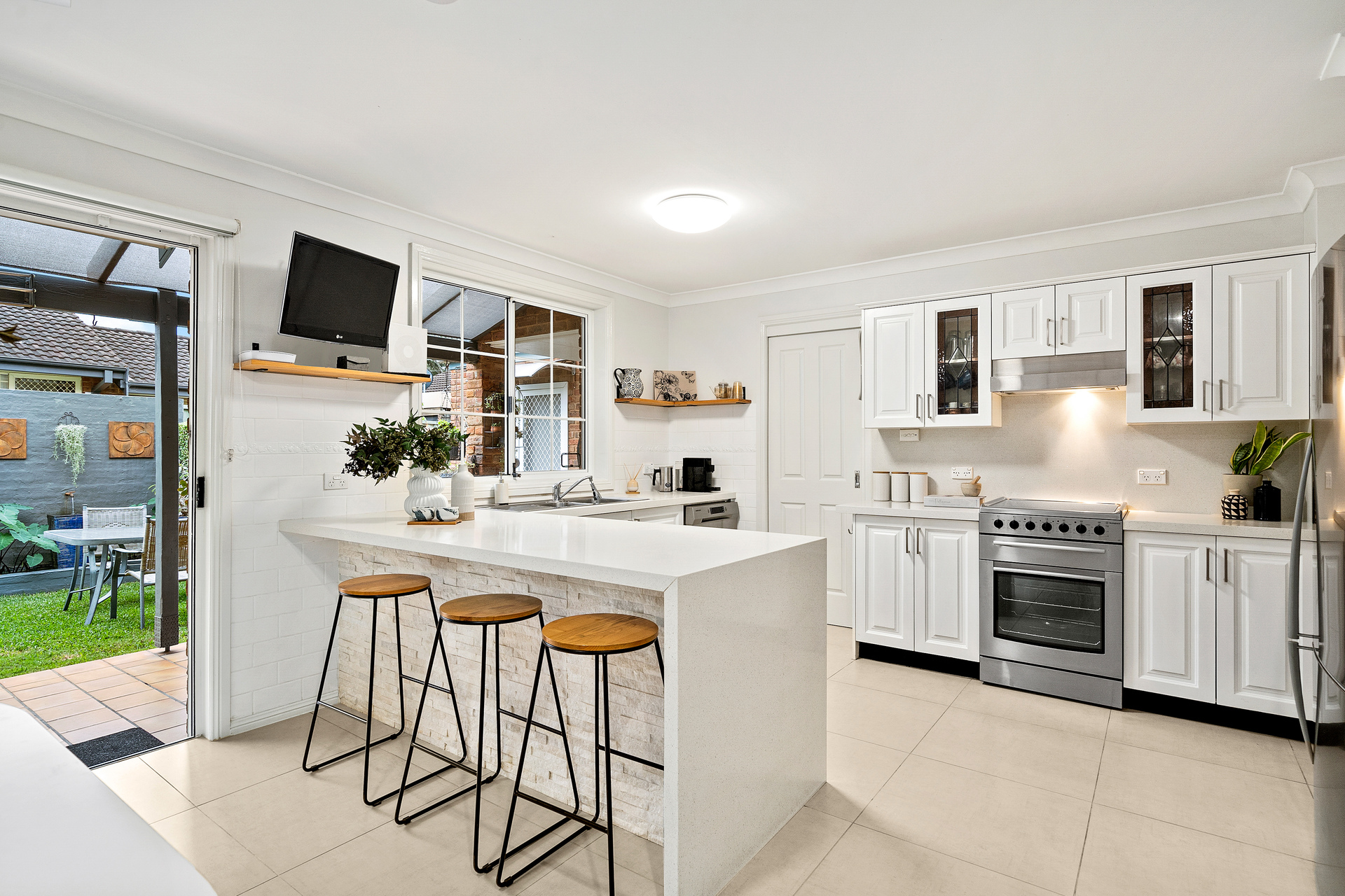 2/39 Gannons Road, Caringbah, NSW 2229 - Image 5