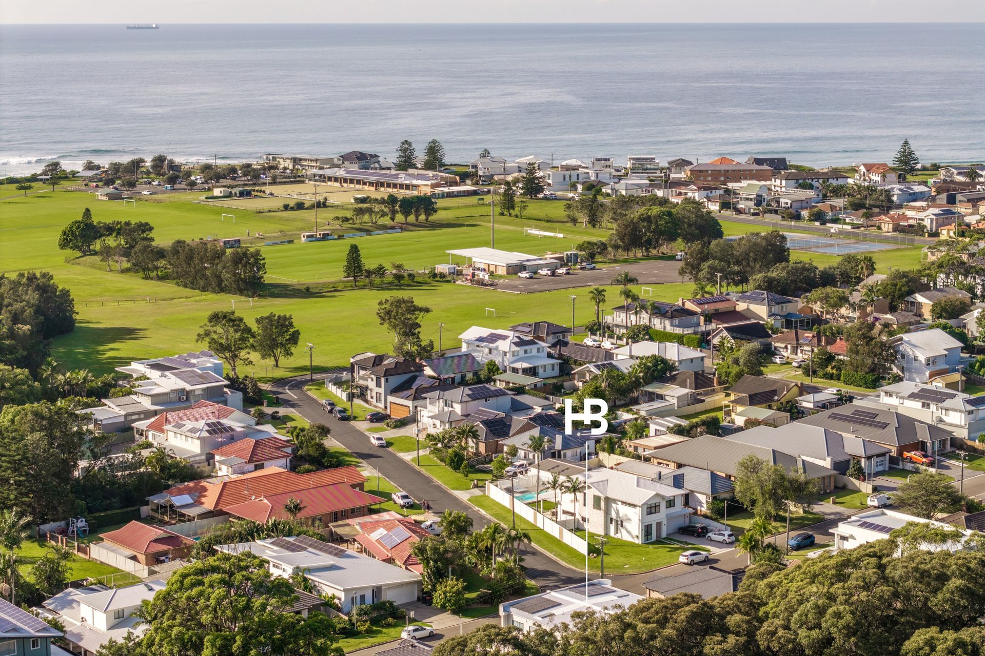 3-bedroom unit at 10 CASSELL AVENUE, Towradgi NSW 2518, Wollongong, New South Wales
