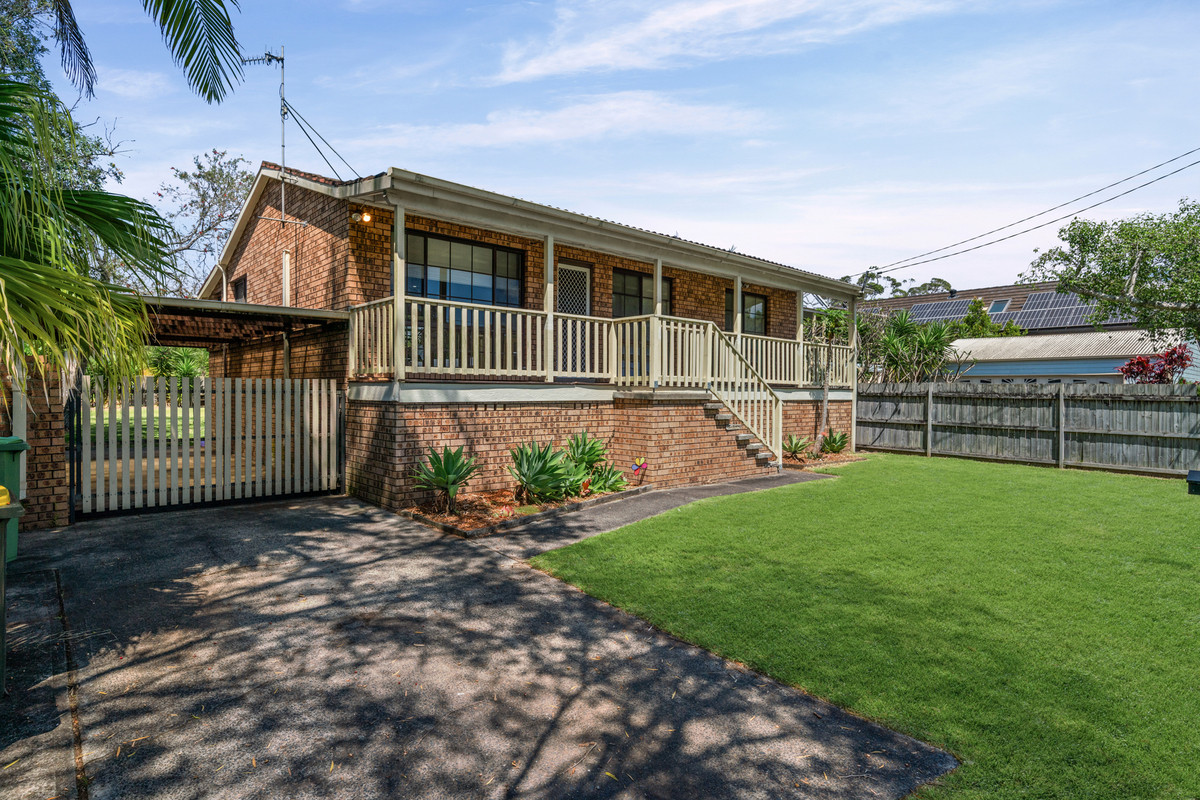 3-bedroom house at 70 Geoffrey Road, Chittaway Point, NSW 2261, , New South Wales