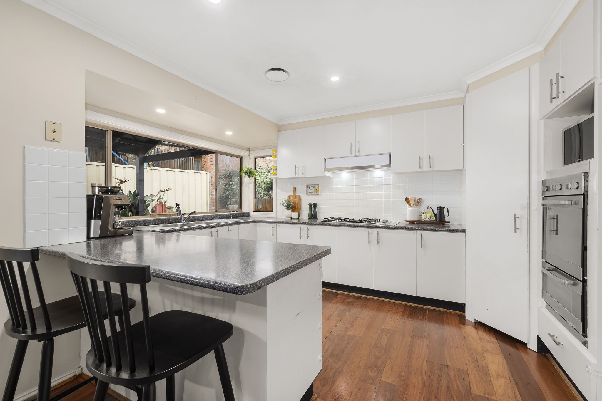 11 Grenda Drive, Mill Park, VIC 3082 - Image 4