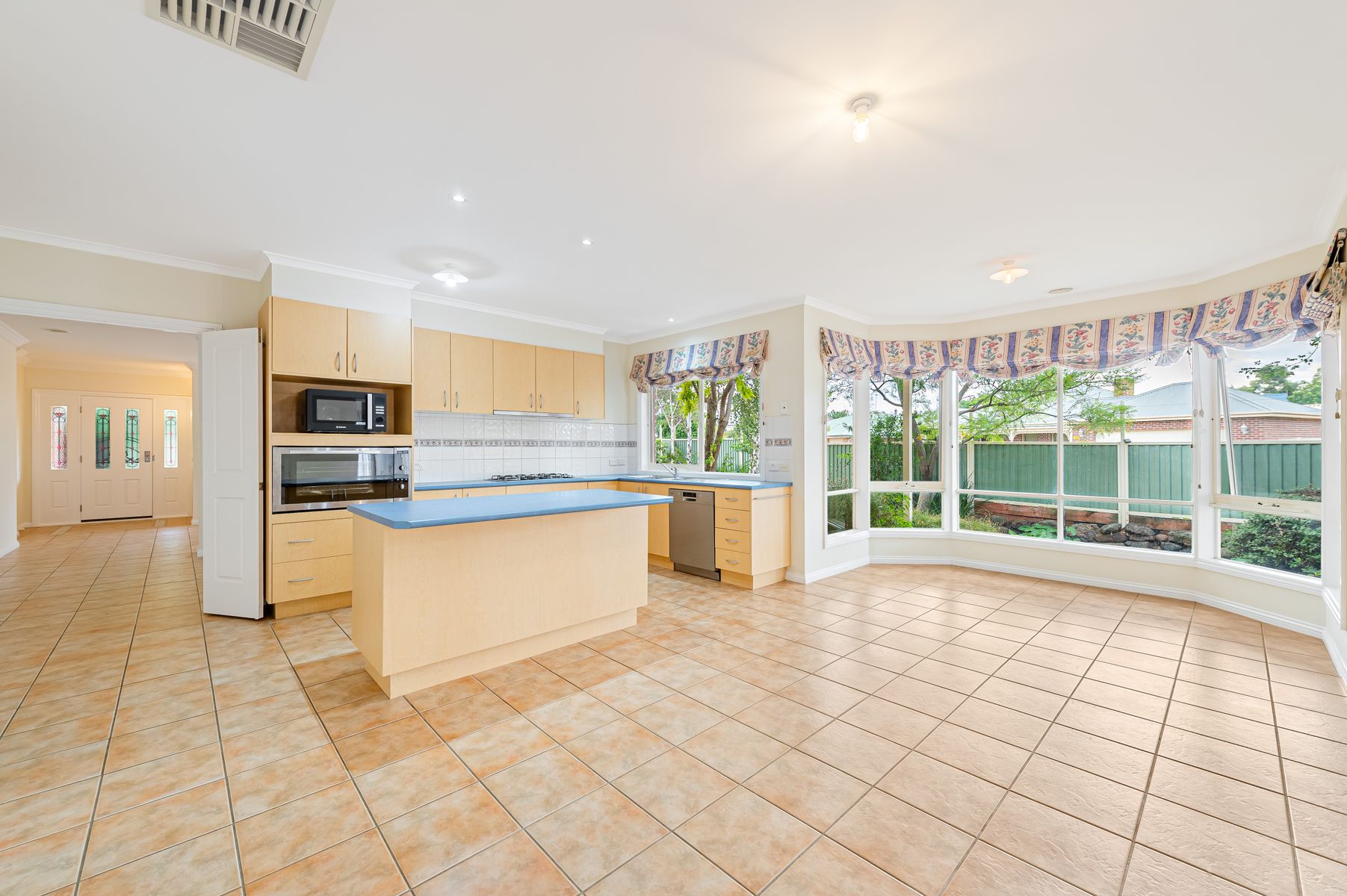 1 Tahara Court, Werribee, VIC 3030 - Image 6