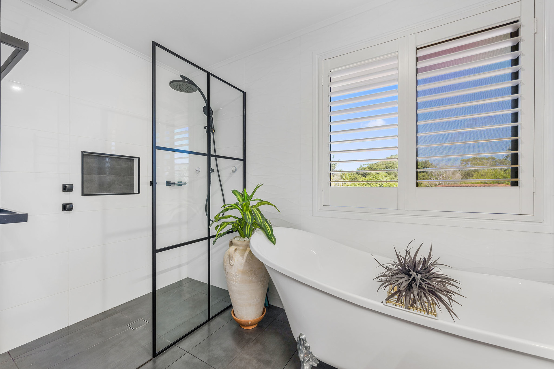 4-bedroom house at 48 BANGALAY DRIVE, Port Macquarie NSW 2444, Port Macquarie-Hastings, New South Wales