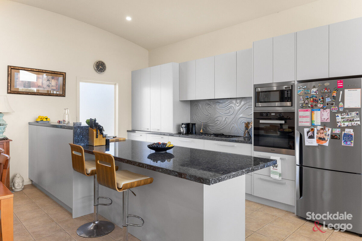 2 6 MCHAFFIE DRIVE, COWES VIC 3922 - Image 5