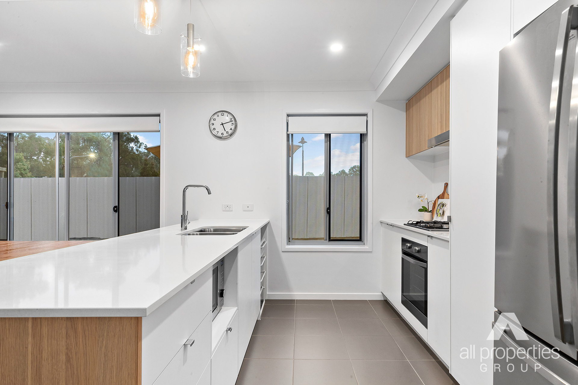 92 Chambers Ridge Boulevard, Park Ridge, QLD 4125 - Image 3