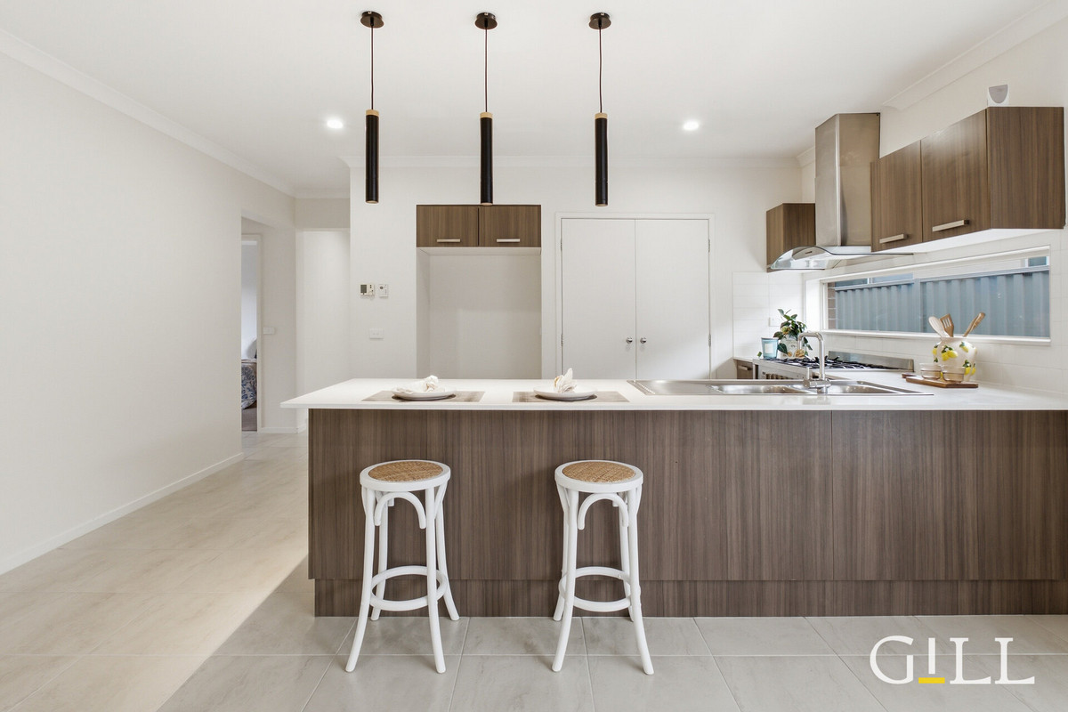 20 Chorus Way, Cranbourne East, VIC 3977 - Image 8