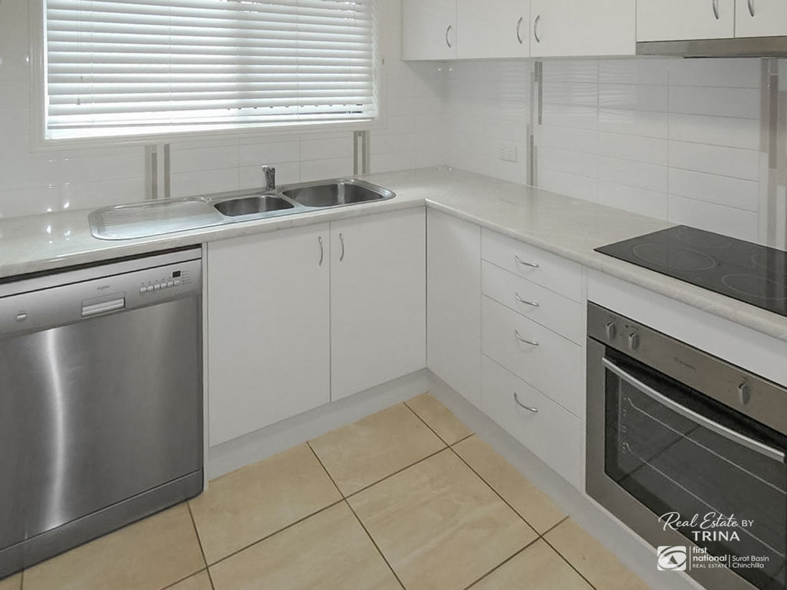 2 12 HEENEY STREET, CHINCHILLA QLD 4413 - Image 5