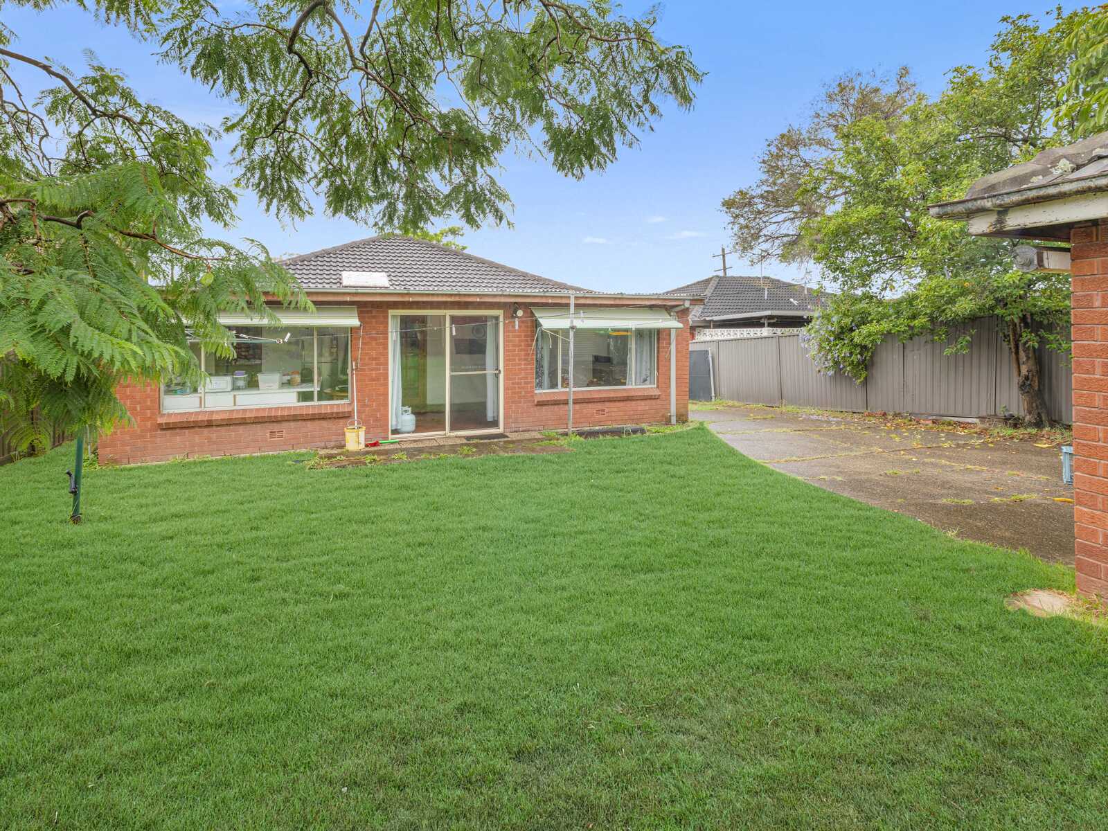 16 MANDOON ROAD, Girraween NSW 2145 - Image 7