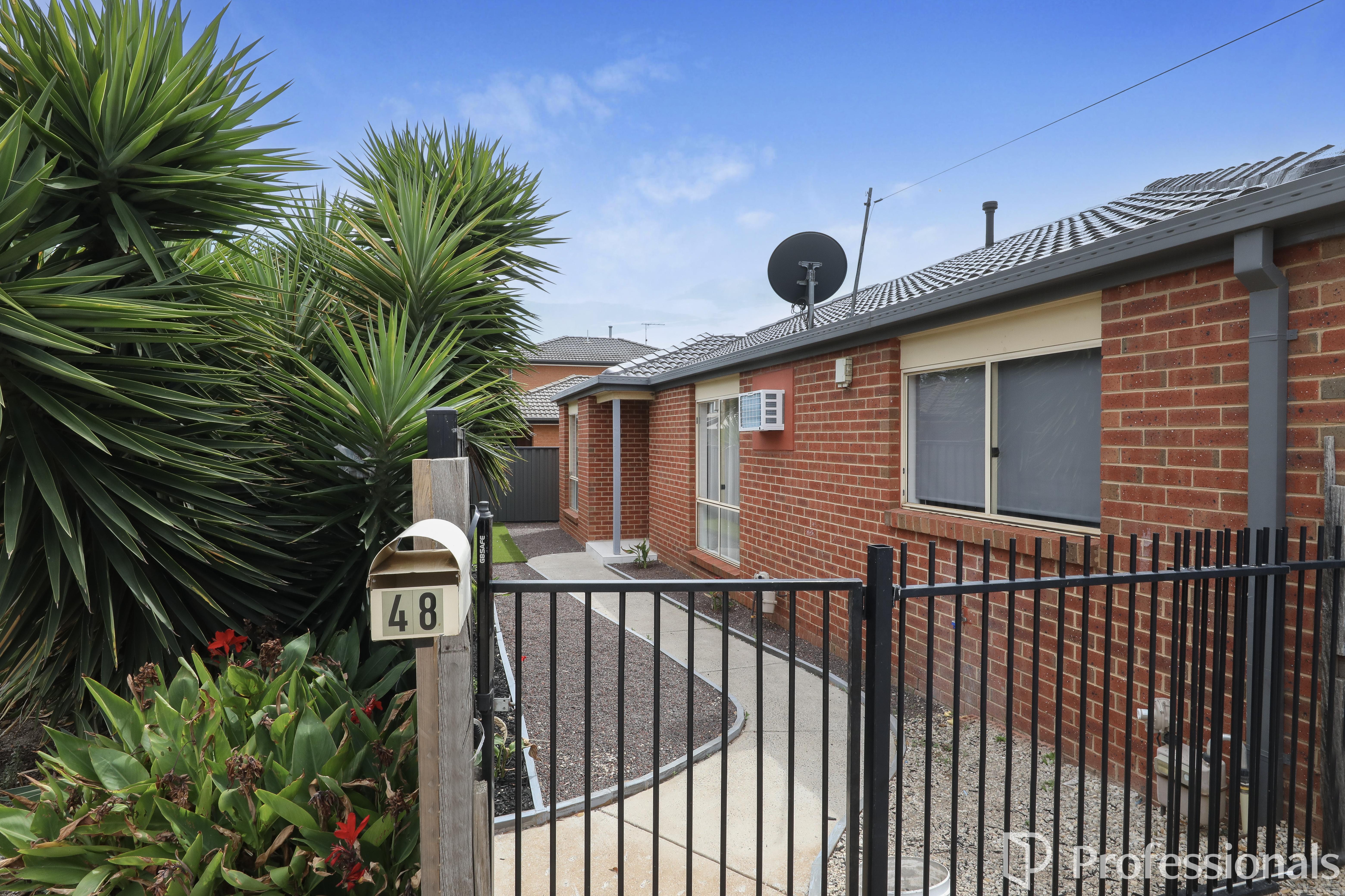 1&2/48 Wilson Road, Melton South, Vic, 3338 - Image 1