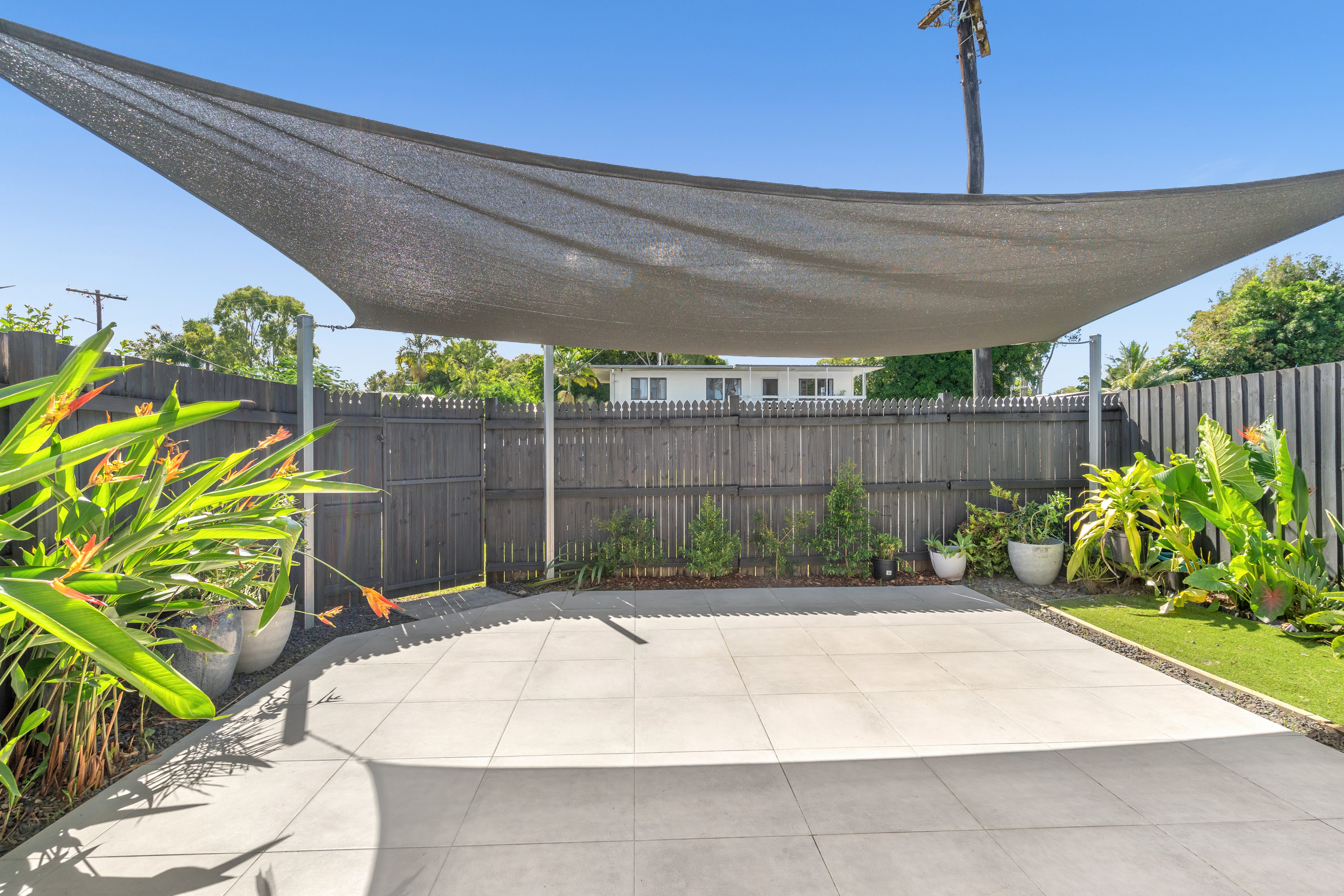 18 184-190 GATTON STREET, MANUNDA QLD 4870 - Image 8
