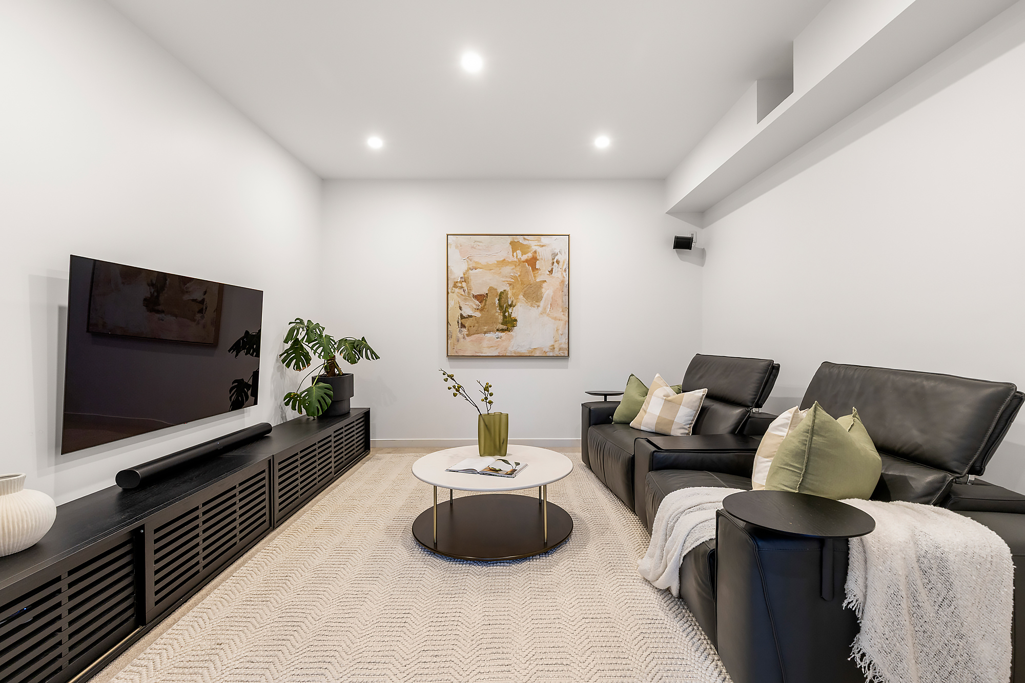 5-bedroom house at 61 SIRIUS STREET, Coorparoo QLD 4151, Brisbane, Queensland