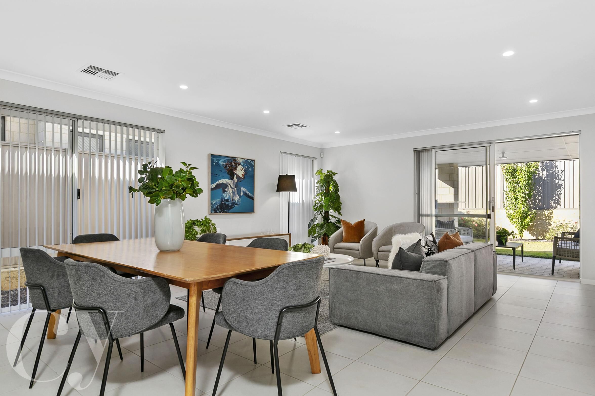 52 TASMAN CRESCENT, Mandogalup WA 6167 - Image 4
