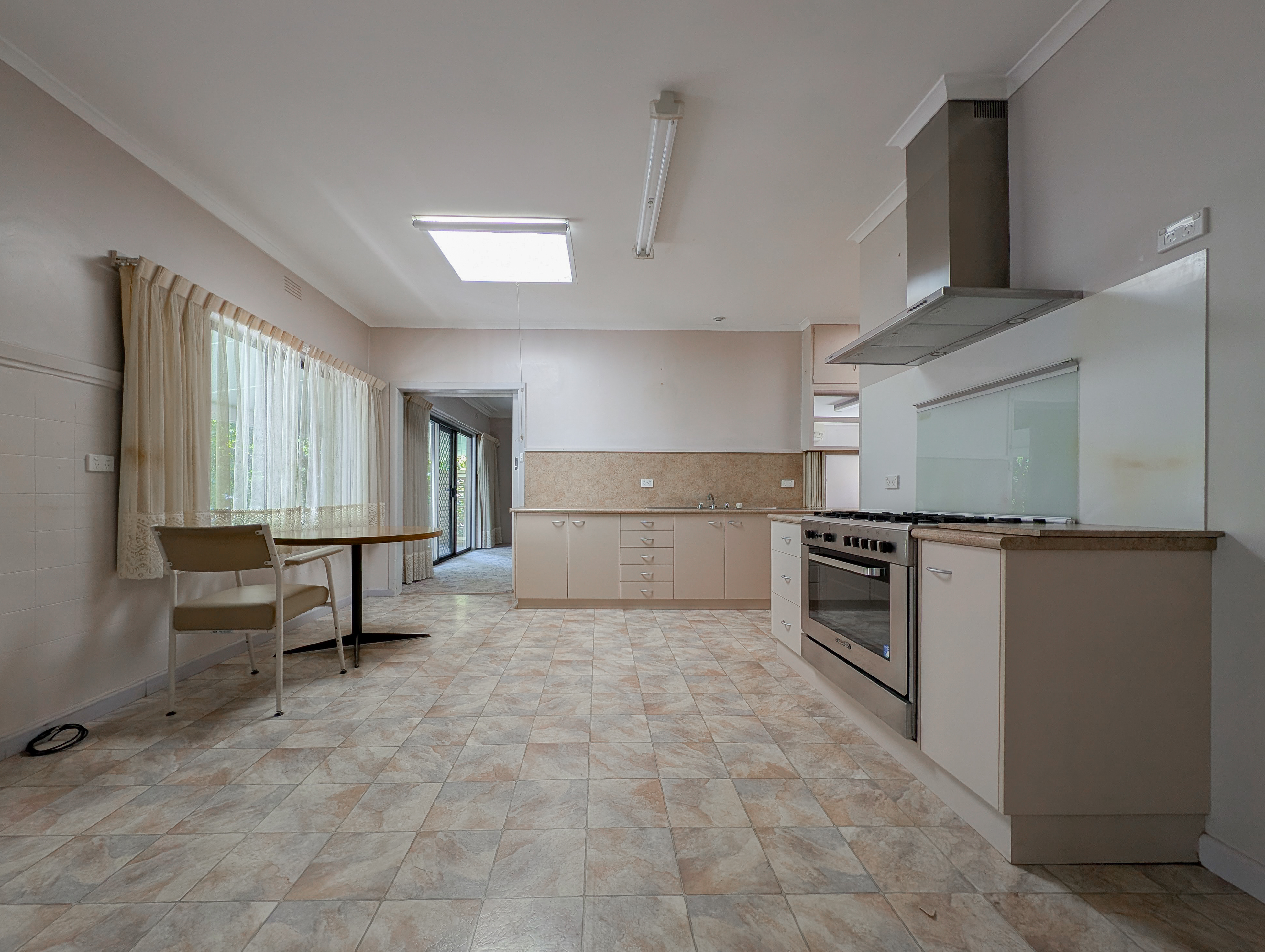135 Wattle Avenue, Kerang, Vic, 3579 - Image 5