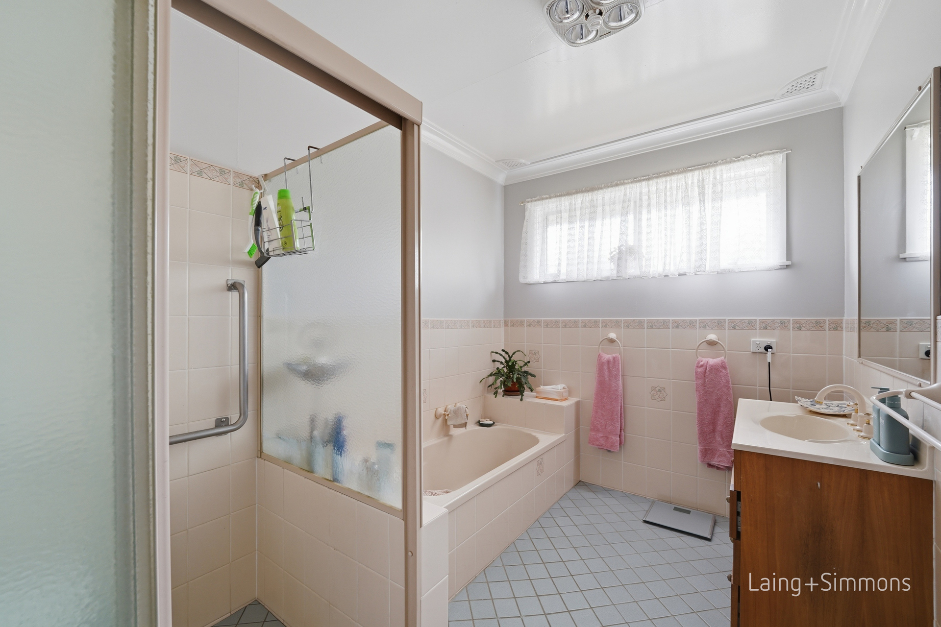 75 Perrott Street, Armidale, NSW 2350 - Image 10