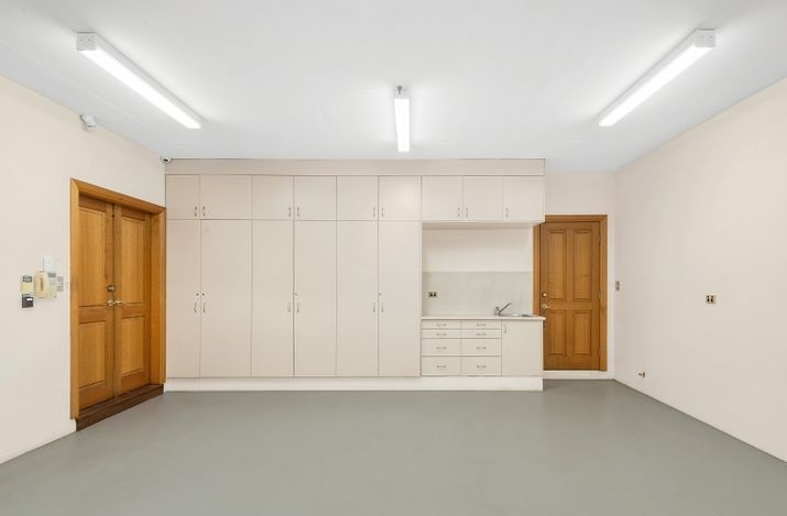 5-bedroom house at 39 Vista, Sans Souci, Nsw, 2219, , New South Wales