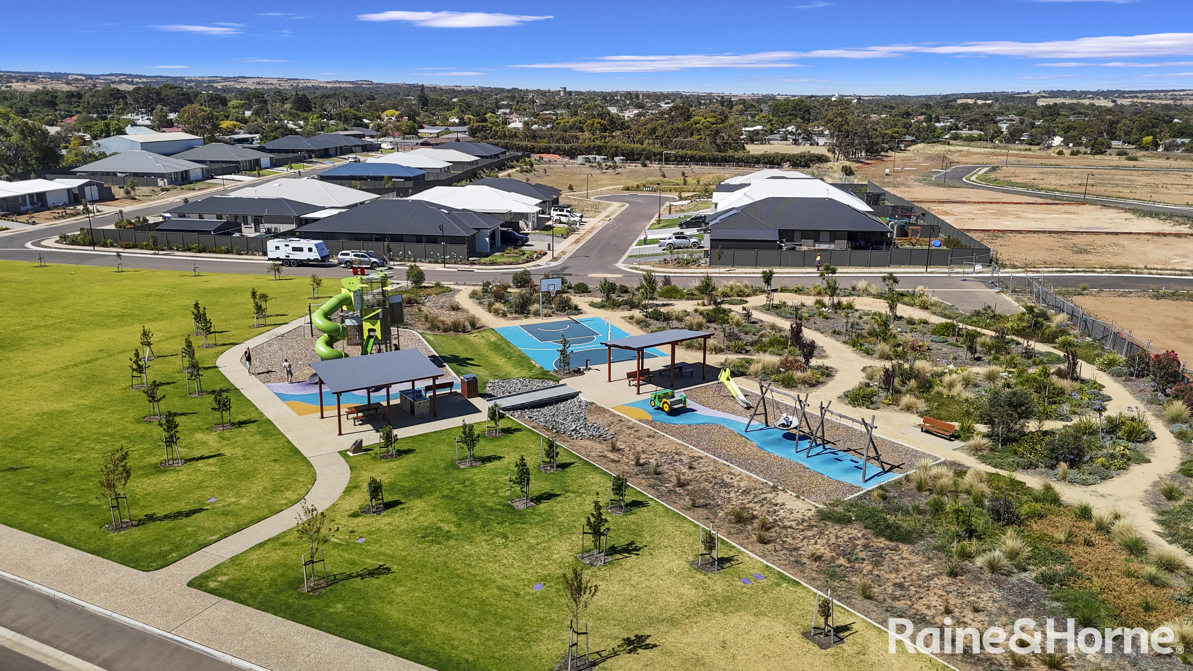 4-bedroom house at 3 Elysium Boulevard, Strathalbyn SA 5255, Alexandrina, South Australia