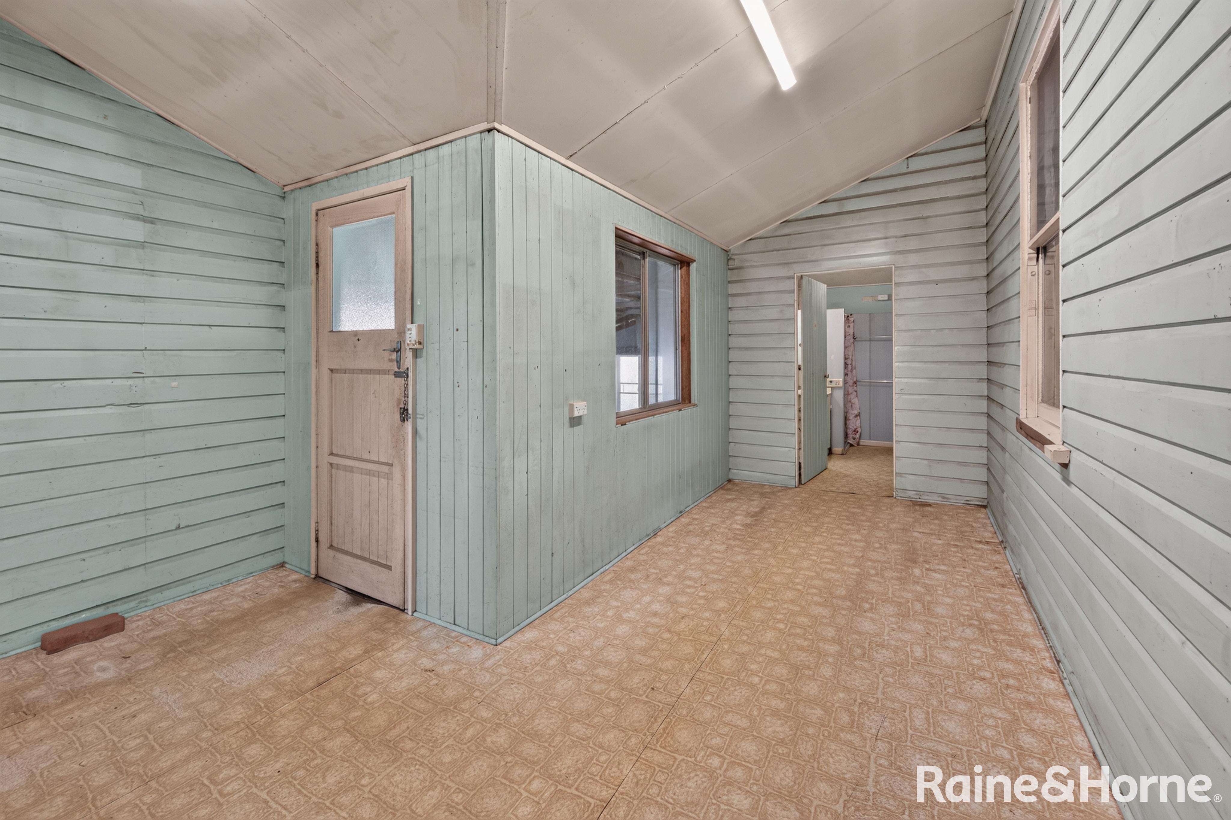 4-bedroom house at 64 Wood Street, Warwick, QLD 4370, Southern Downs, Queensland