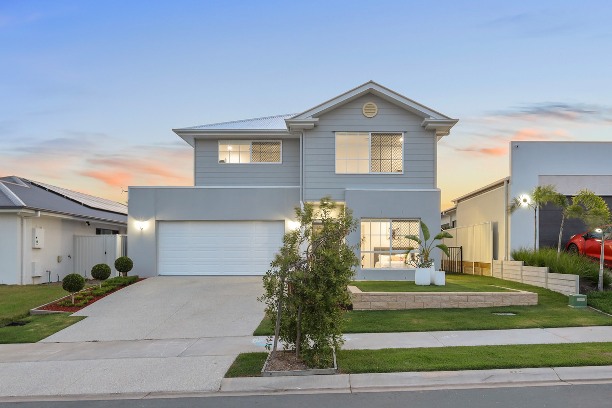 6-bedroom house at 7 Sherrard Street, Burpengary East, QLD 4505, Moreton Bay, Queensland