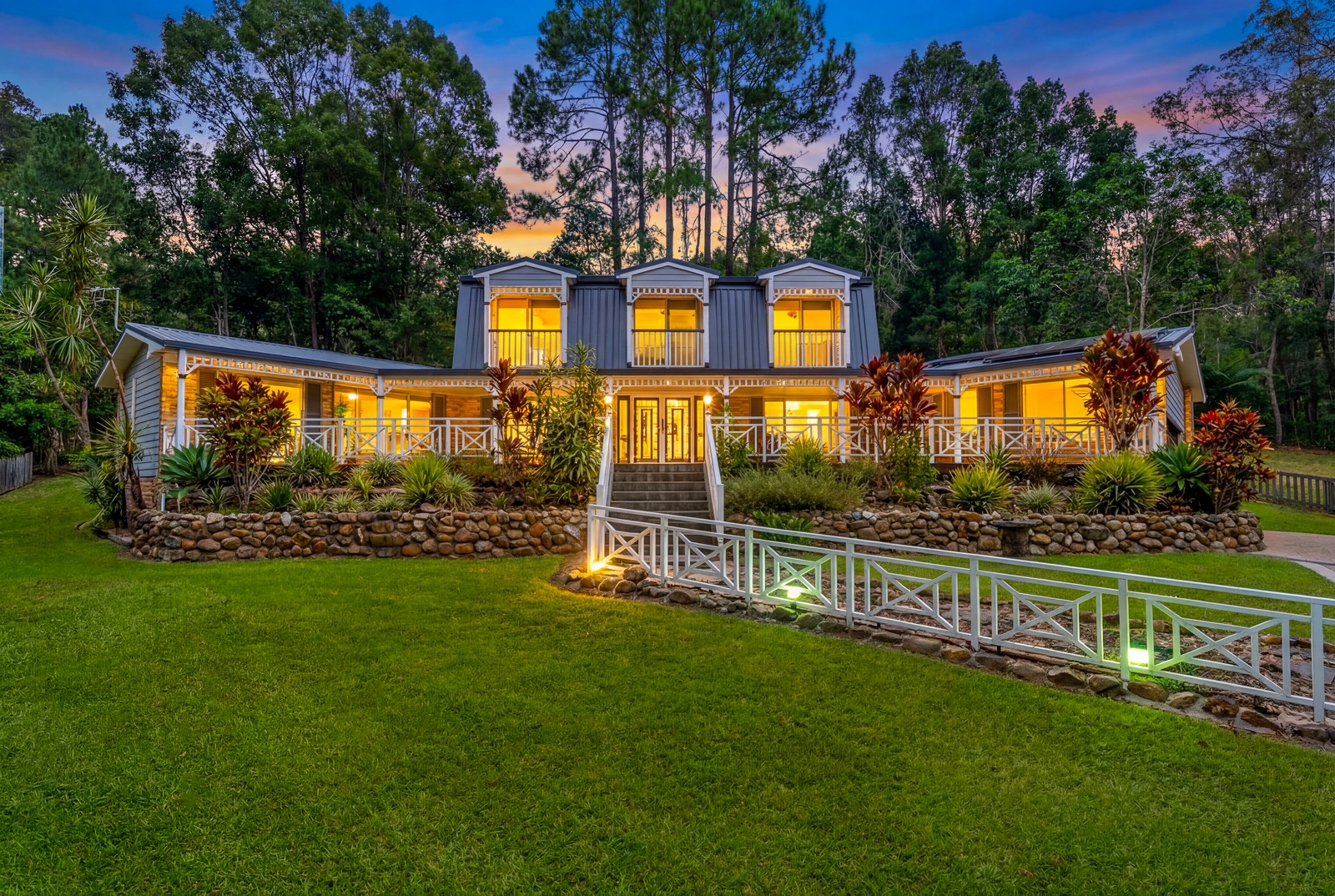 160 PIGGABEEN ROAD, Currumbin Valley QLD 4223 - Image 2